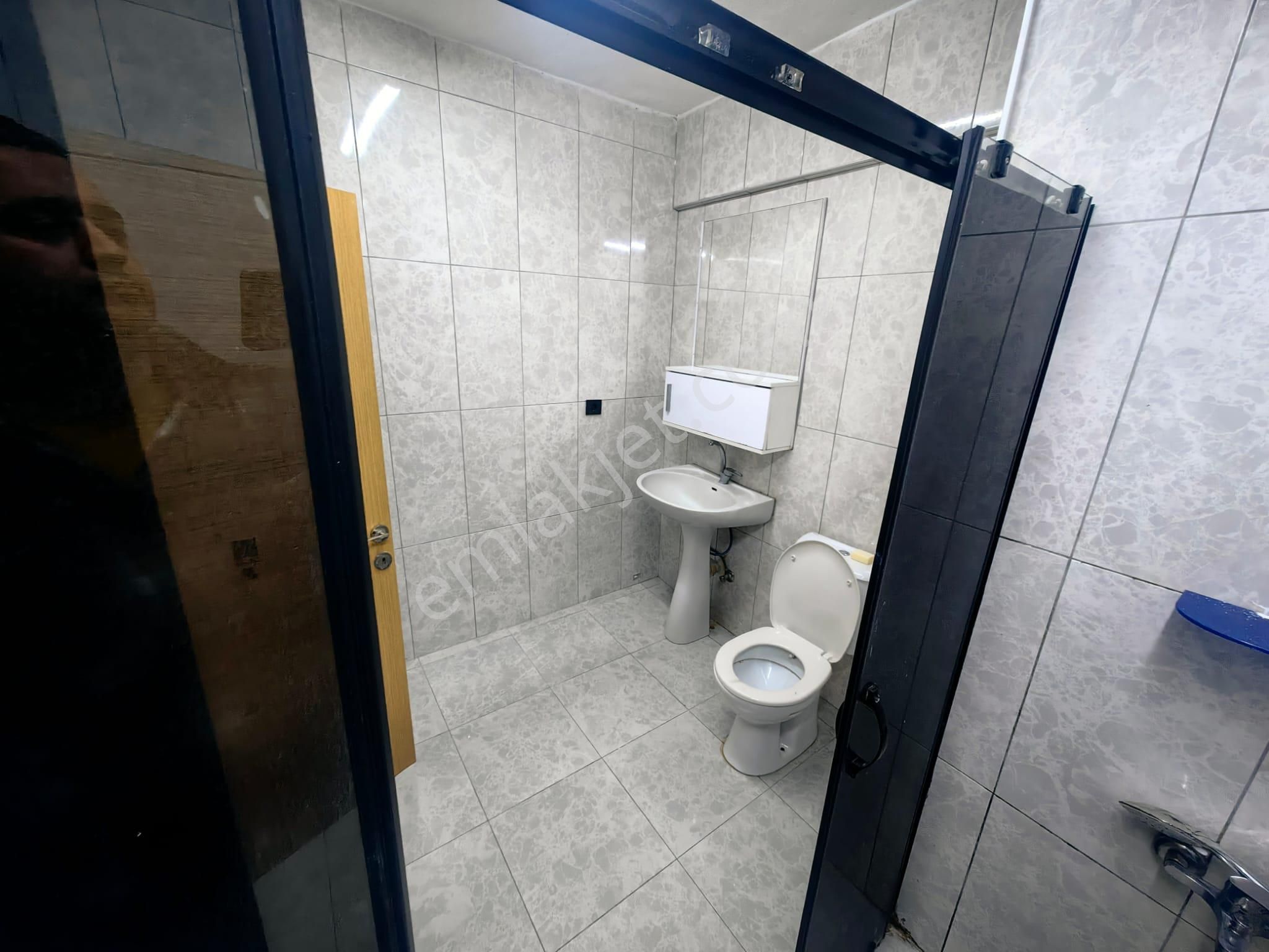 Beyoğlu Çıksalın'da Kiralık 2+1 Geniş Ferah Daire - Görsel 13