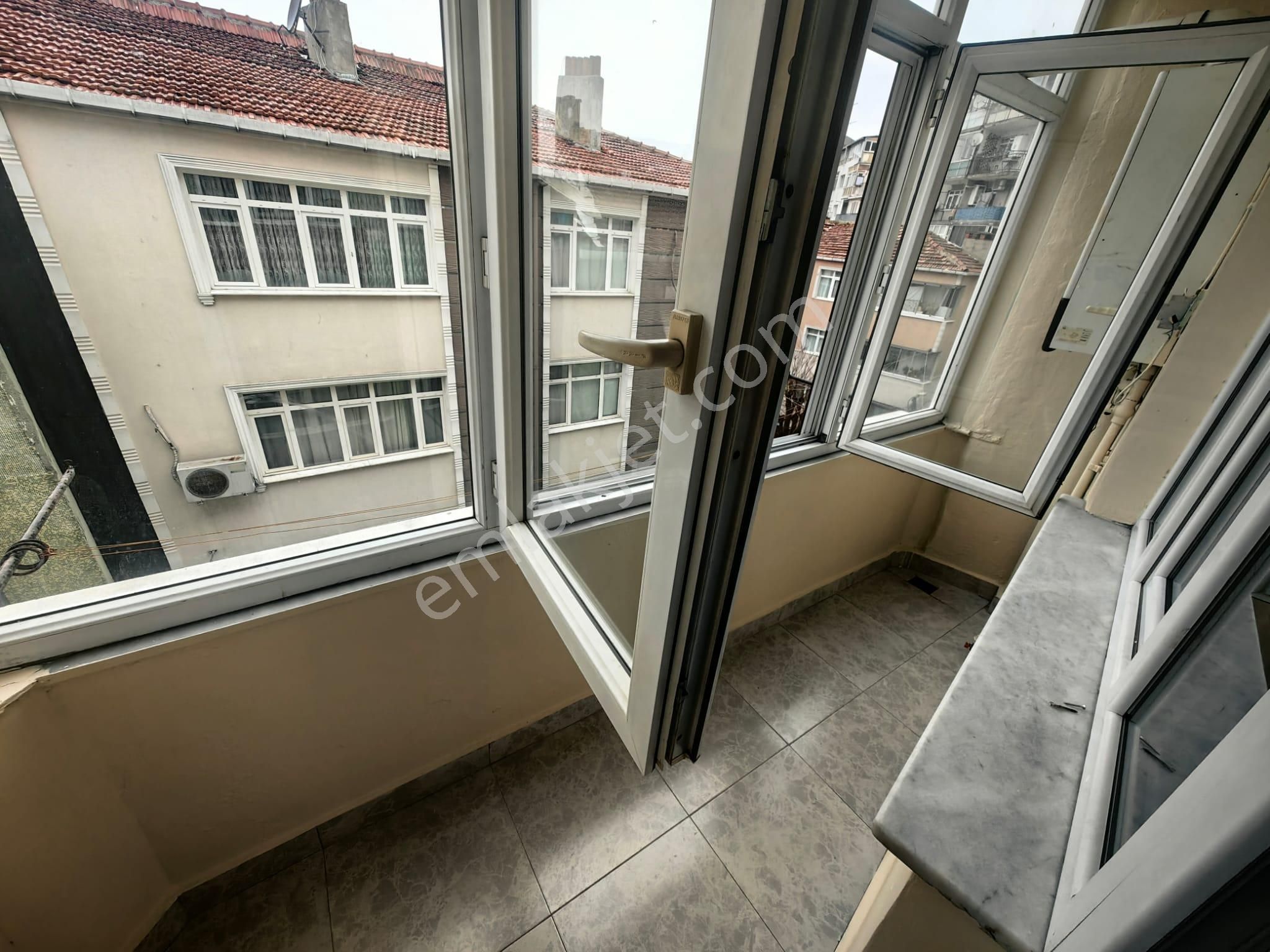 Beyoğlu Çıksalın'da Kiralık 2+1 Geniş Ferah Daire - Görsel 18