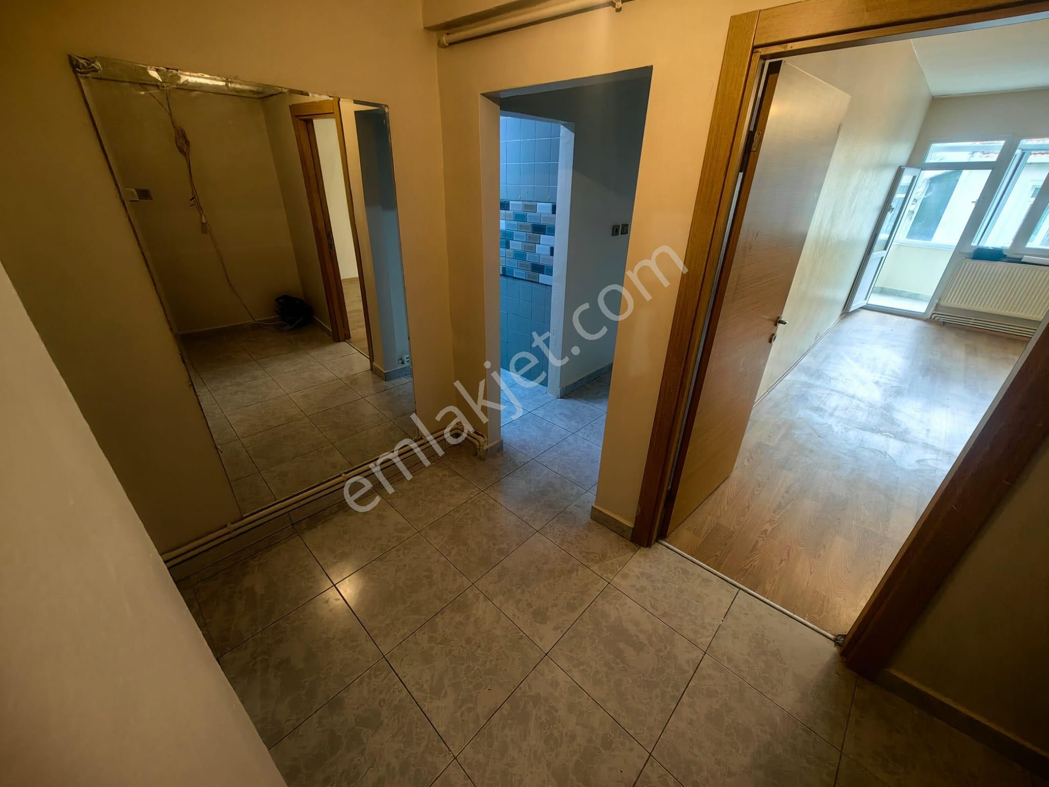 Beyoğlu Çıksalın'da Kiralık 2+1 Geniş Ferah Daire - Görsel 27