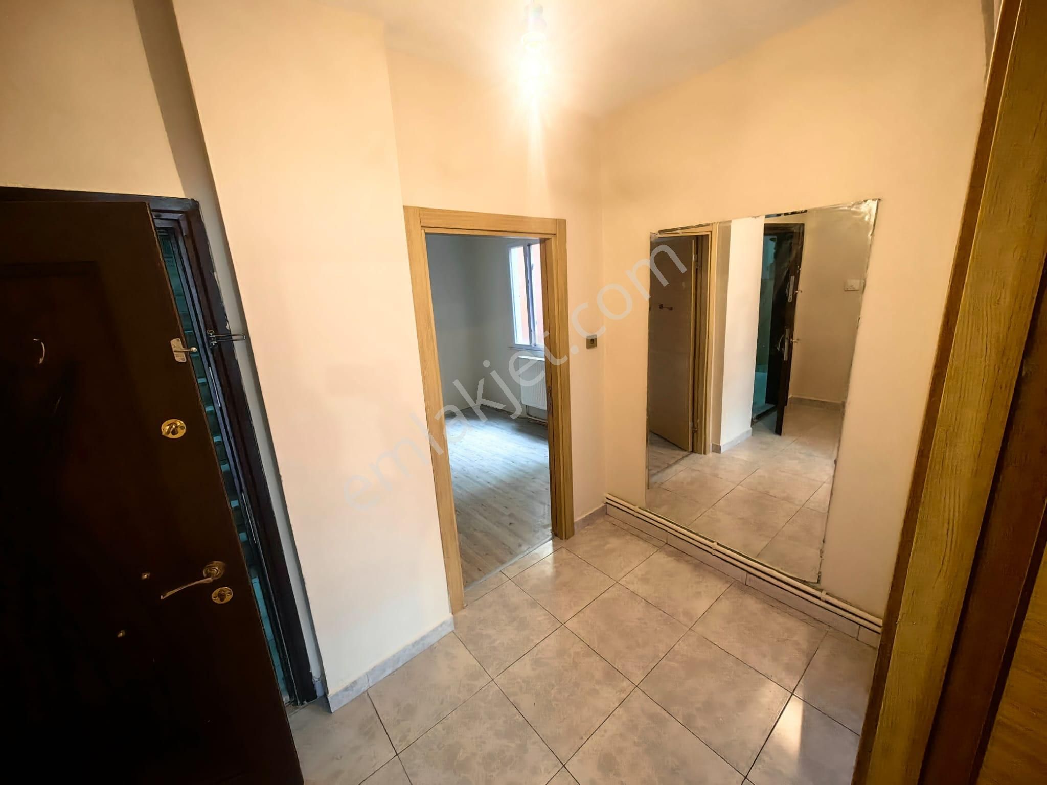 Beyoğlu Çıksalın'da Kiralık 2+1 Geniş Ferah Daire - Görsel 25