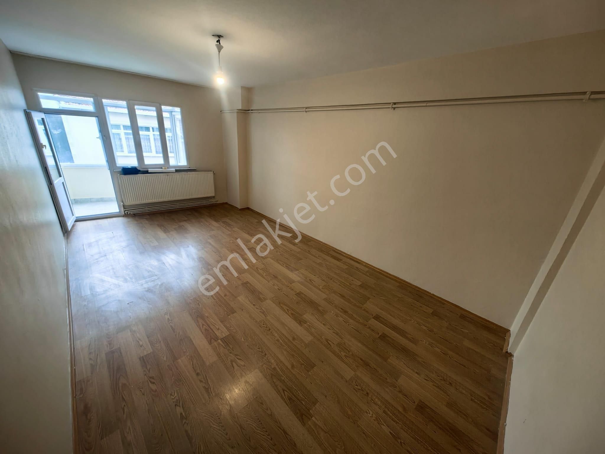 Beyoğlu Çıksalın'da Kiralık 2+1 Geniş Ferah Daire - Görsel 28