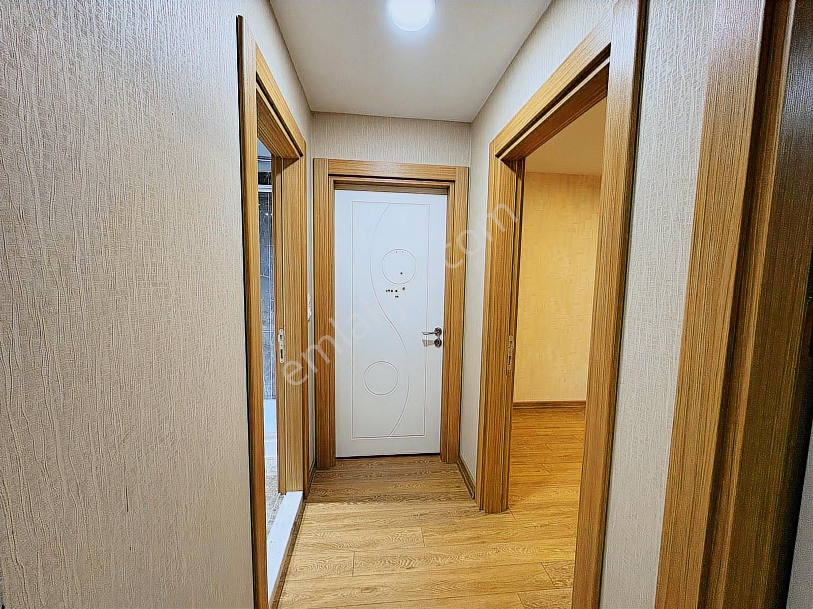 Bosna Hersekte Sosyal Tesisli Site İçinde Kiralık Daire - Görsel 16