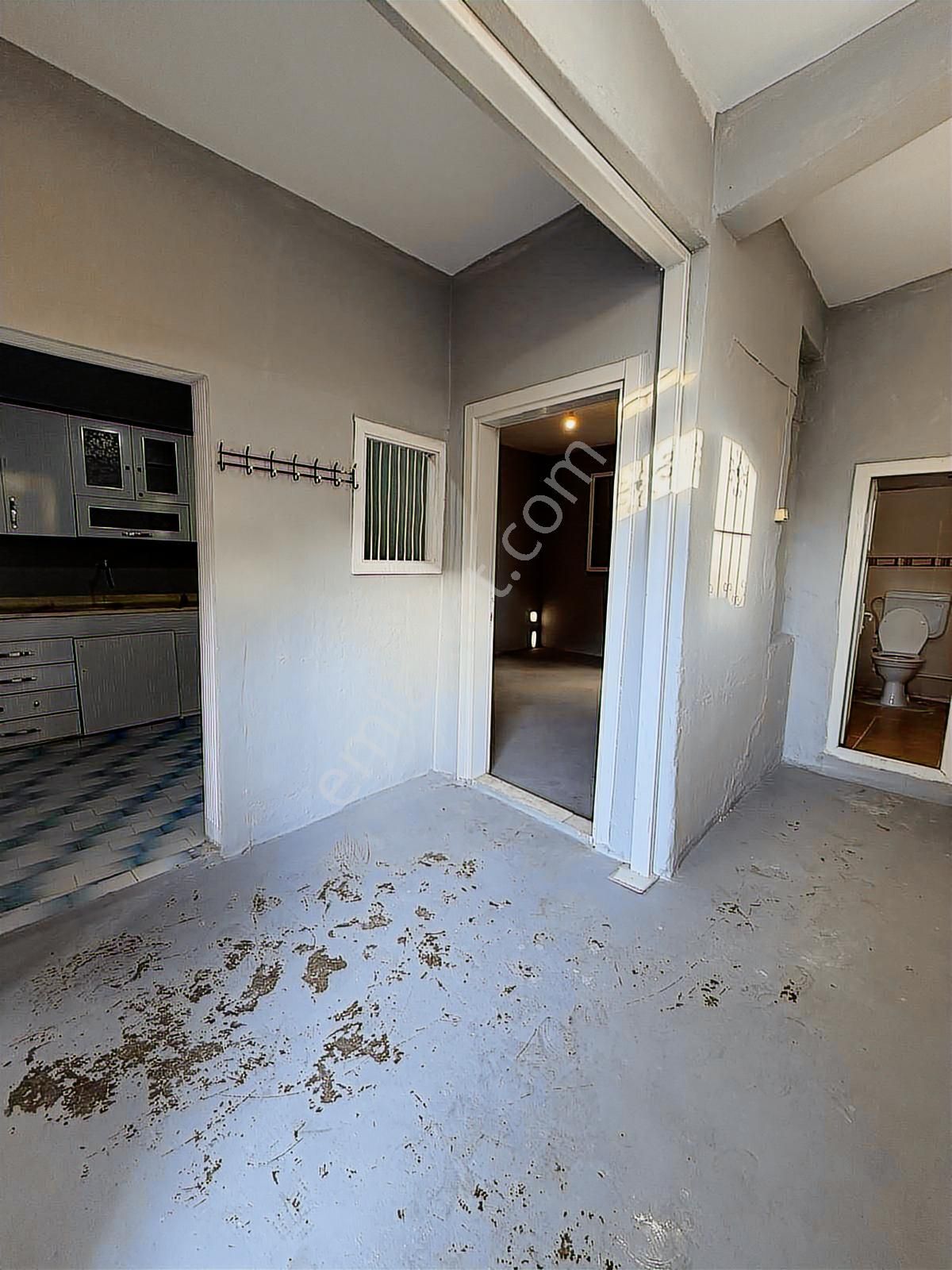 Barış Mahallesi 2 Katlı Satılık Daire - Görsel 13