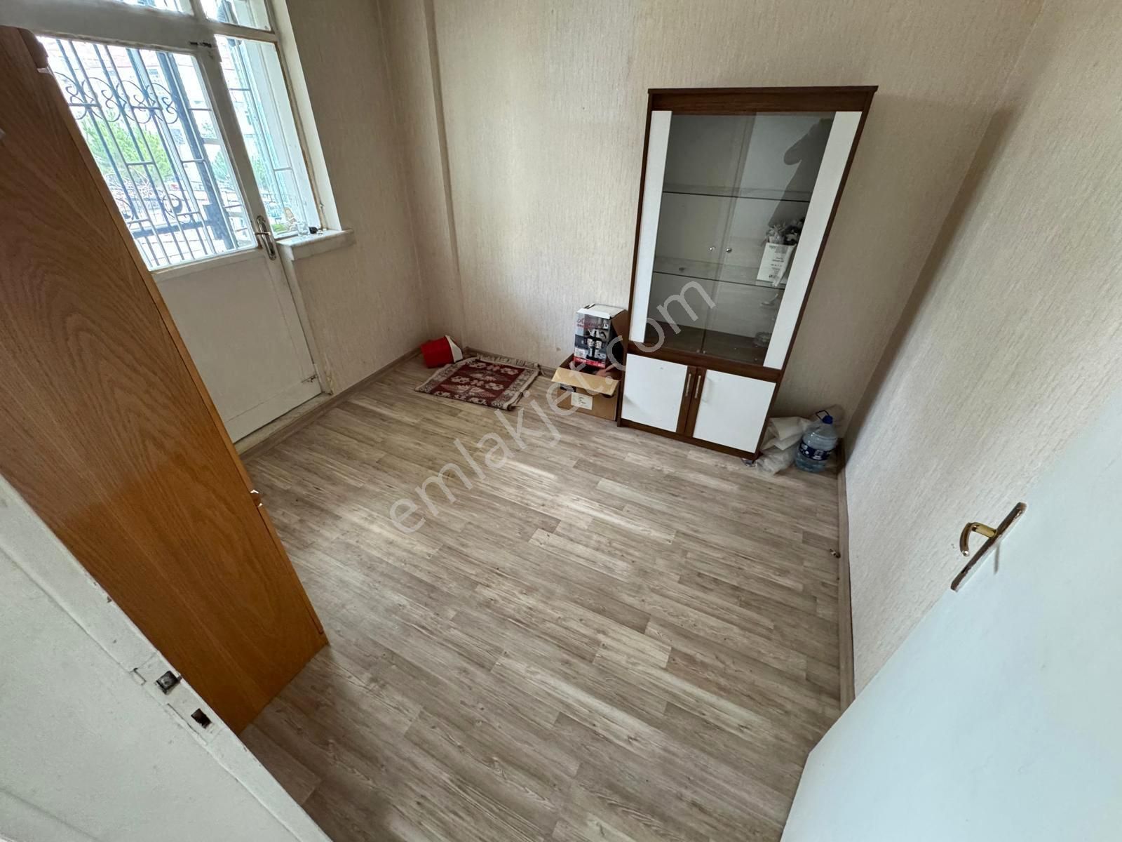 Sanatoryum Caddesi Paraleli 1.katta 3+1 Isı Yalıtımlı Ön Cephe - Görsel 4