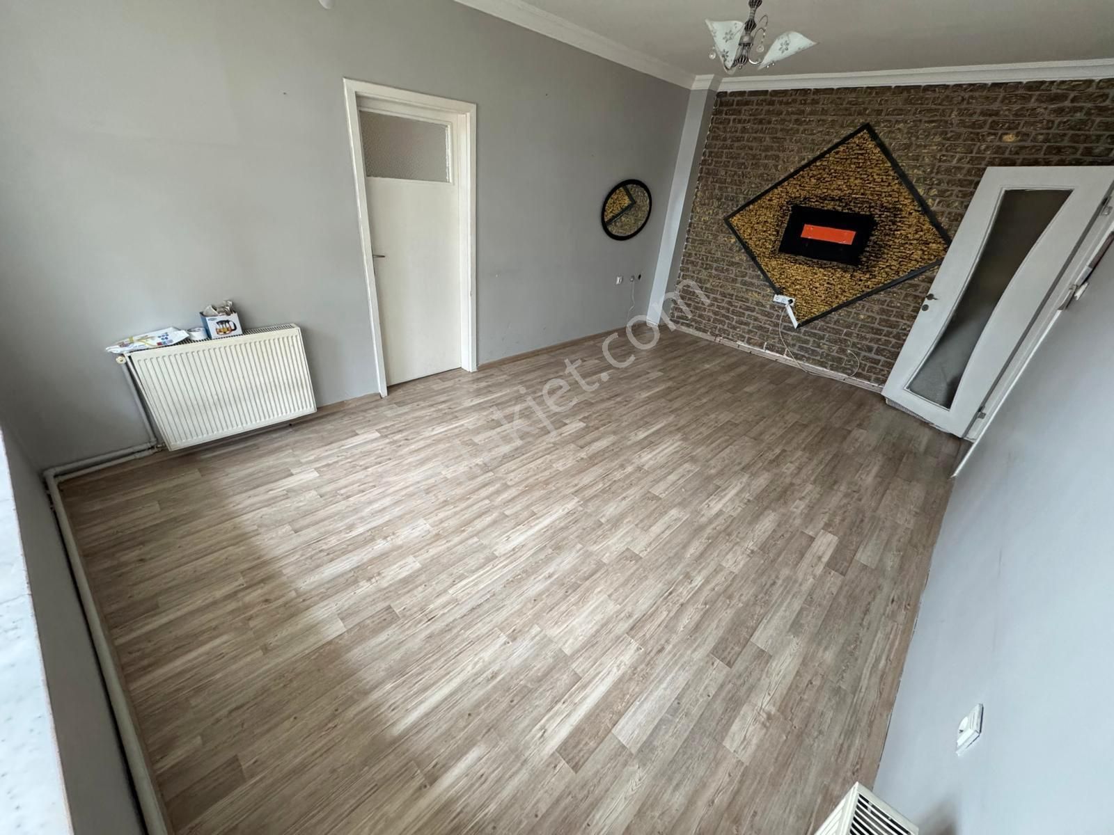 Sanatoryum Caddesi Paraleli 1.katta 3+1 Isı Yalıtımlı Ön Cephe - Görsel 3