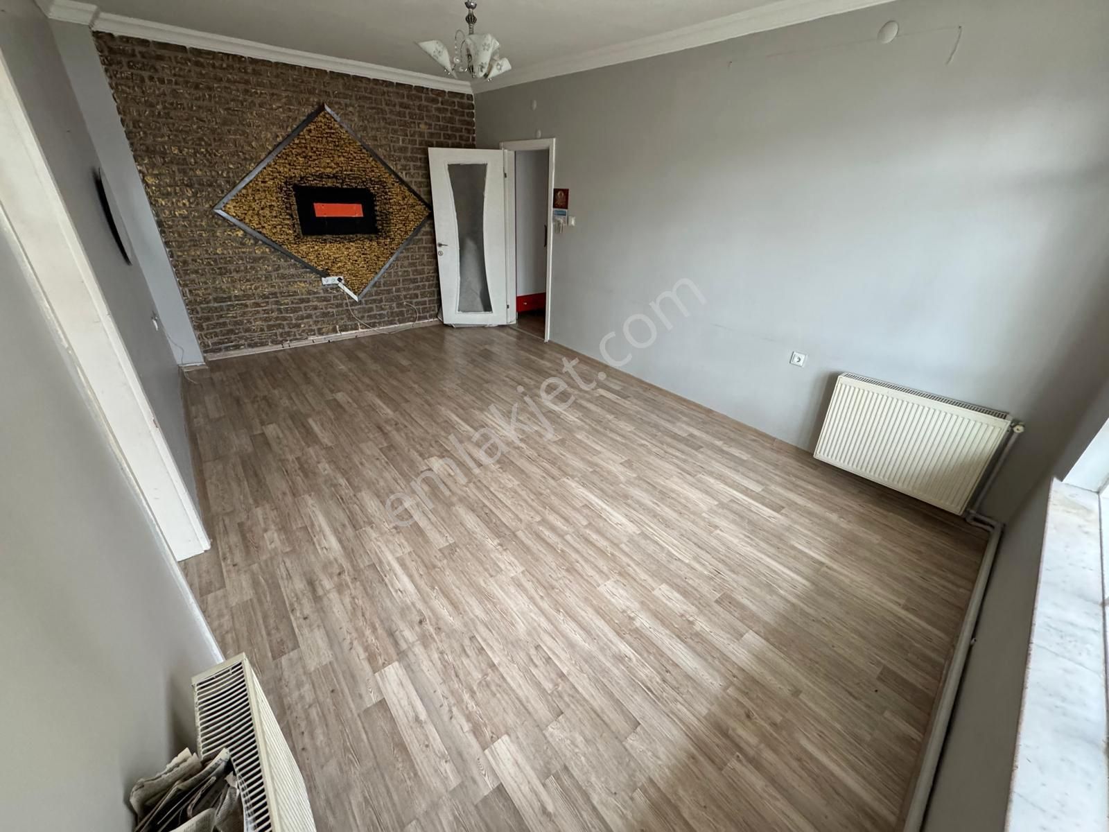 Sanatoryum Caddesi Paraleli 1.katta 3+1 Isı Yalıtımlı Ön Cephe - Görsel 5