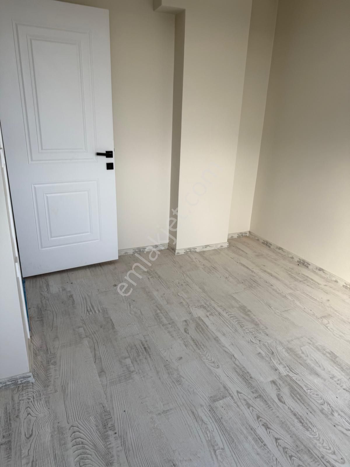 Ayvacık 2+1 Odalı Her Şeyi Tam Kiralık Daire - Görsel 3