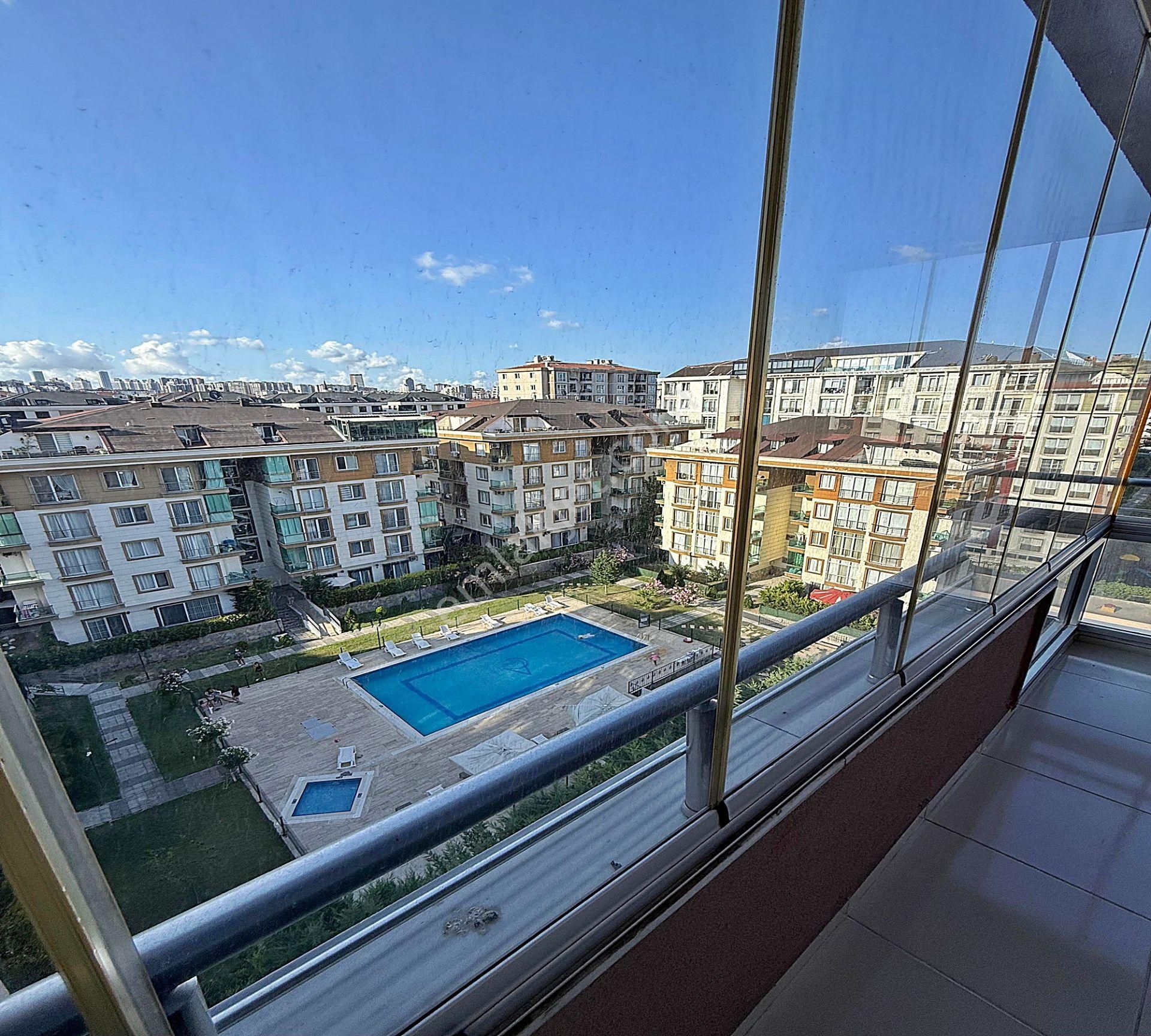 Bölgenin Gözde Semti Adnan Kahveci'de 3+1 Oturuma Ve Yatırıma Uygun Daire !!