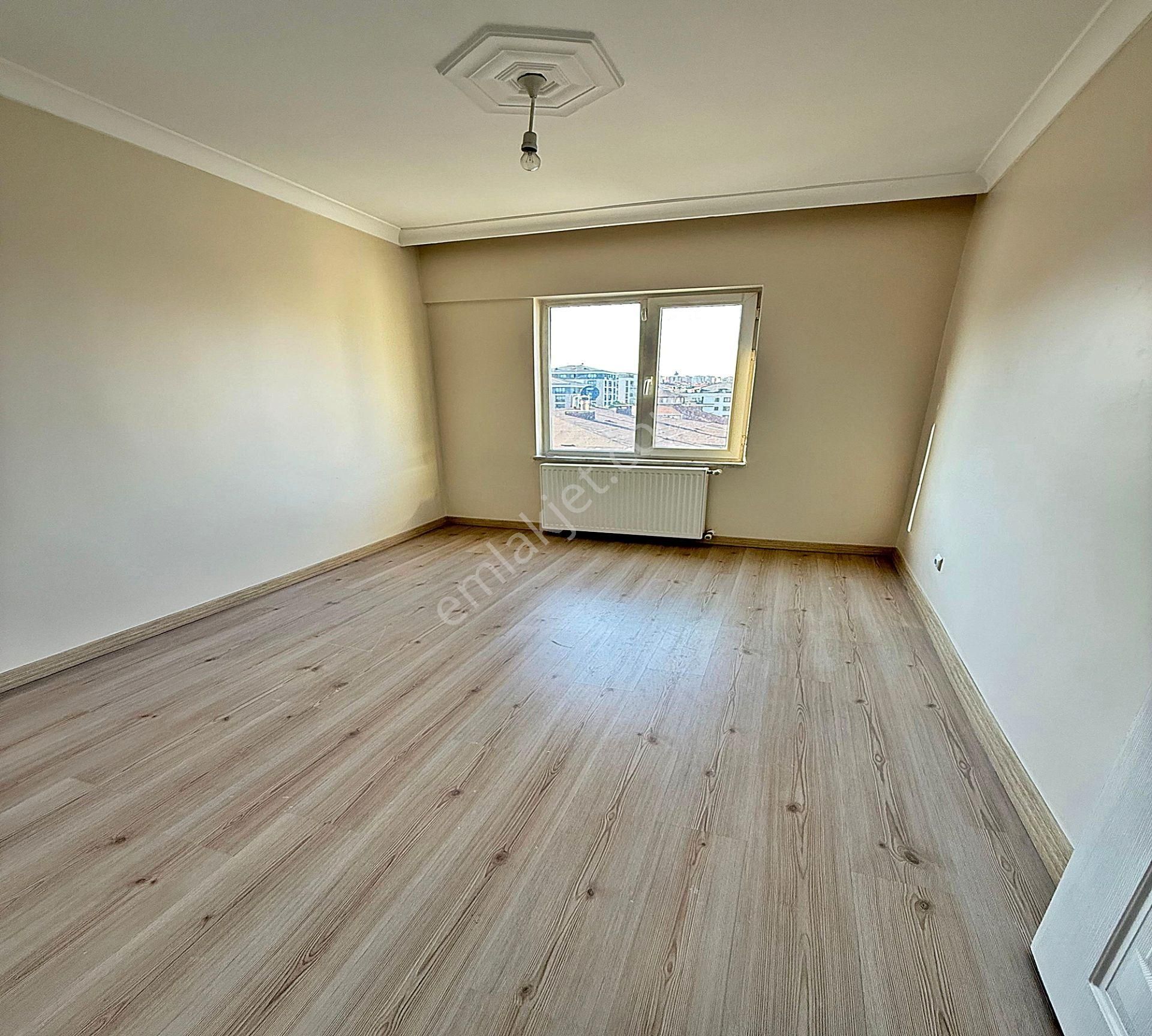 Bölgenin Gözde Semti Adnan Kahveci'de 3+1 Oturuma Ve Yatırıma Uygun Daire !! - Görsel 18