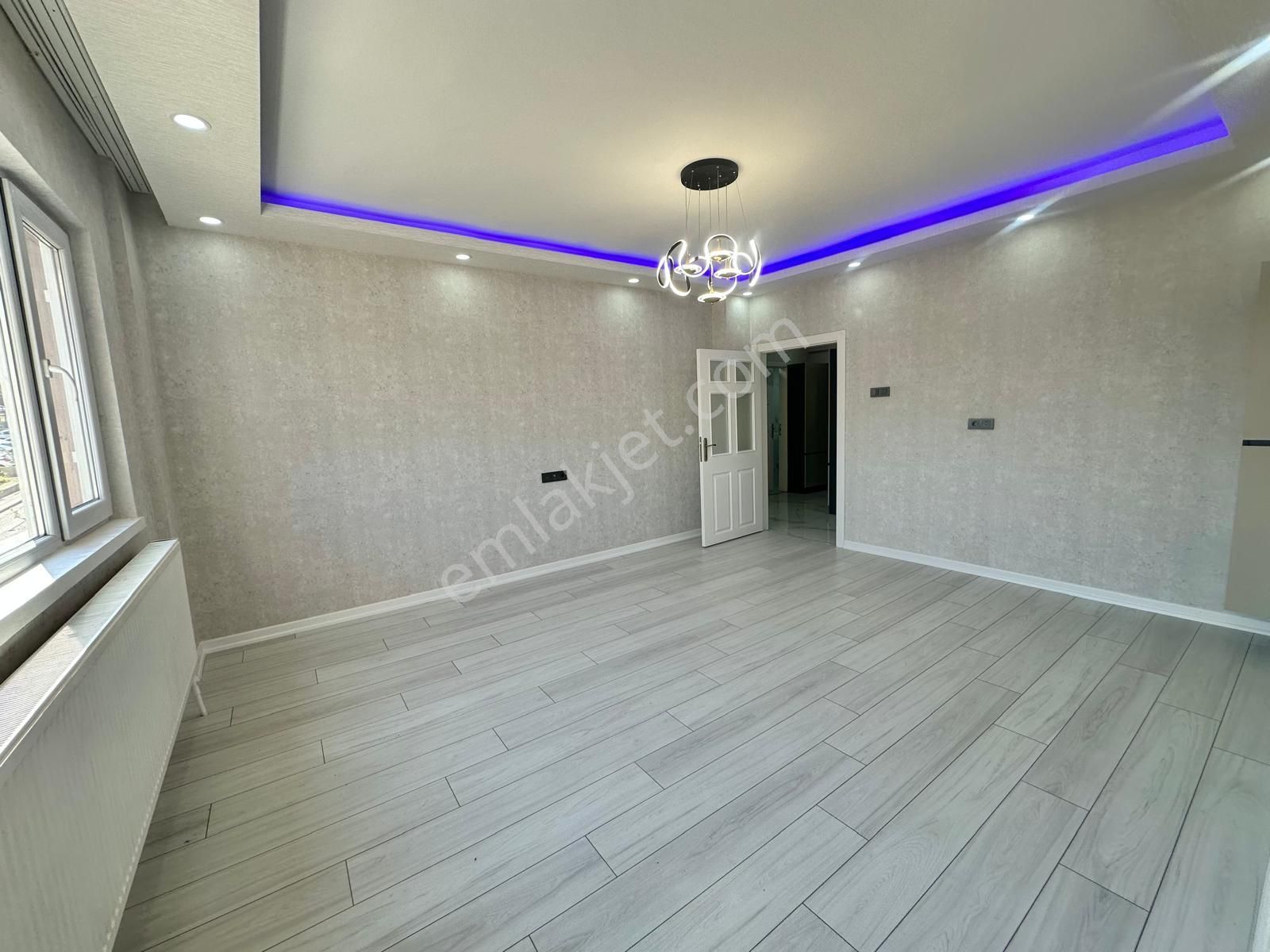 Hayal^den Andiçen Mh^de Ara Katta Full Yapılı Ön Cp. Geniş 3+1 Fırsat Daire ! - Görsel 7