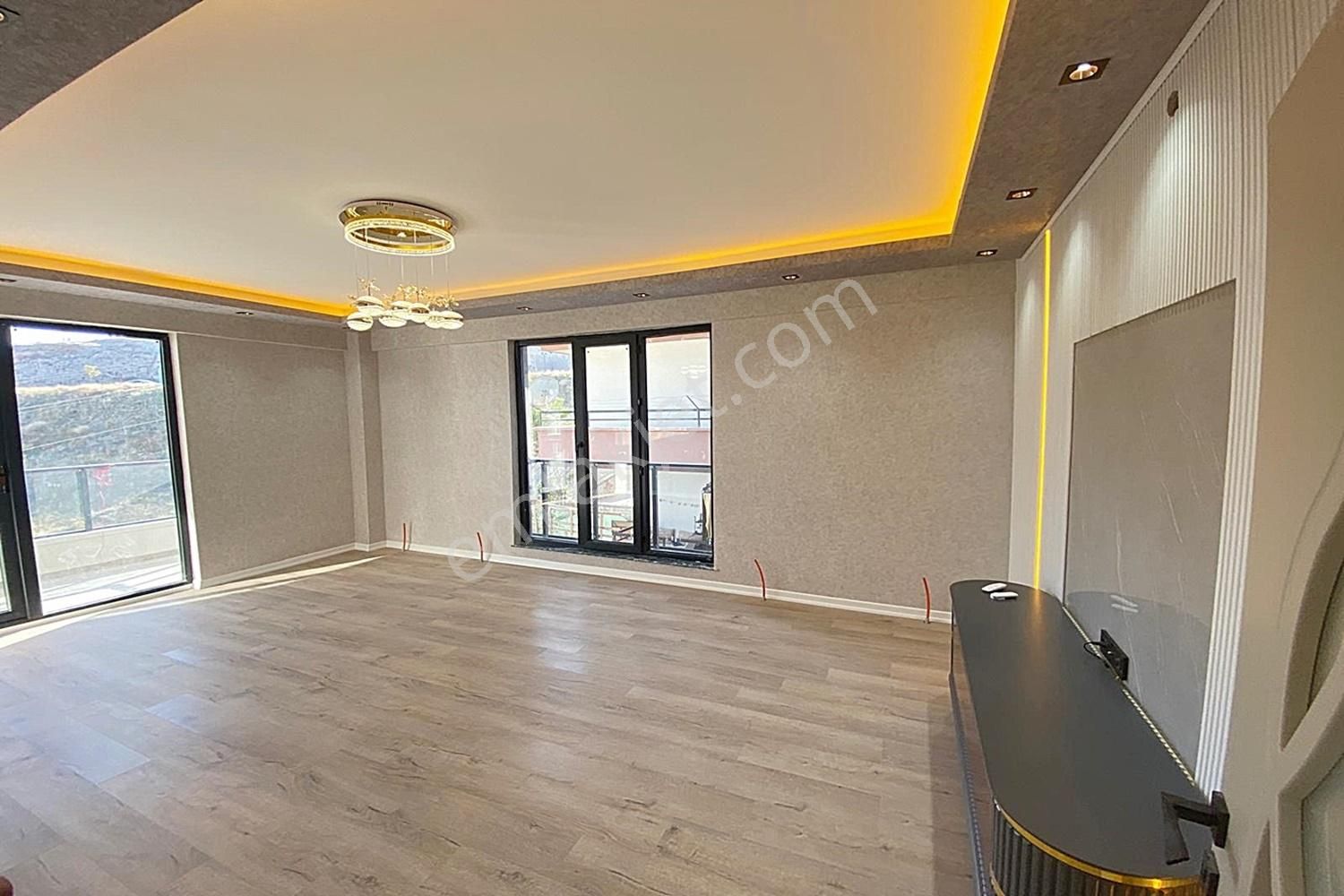 Karakaya'da Avantajlı Konumda Lüks Yapılı Ara Katta Daire - Görsel 8