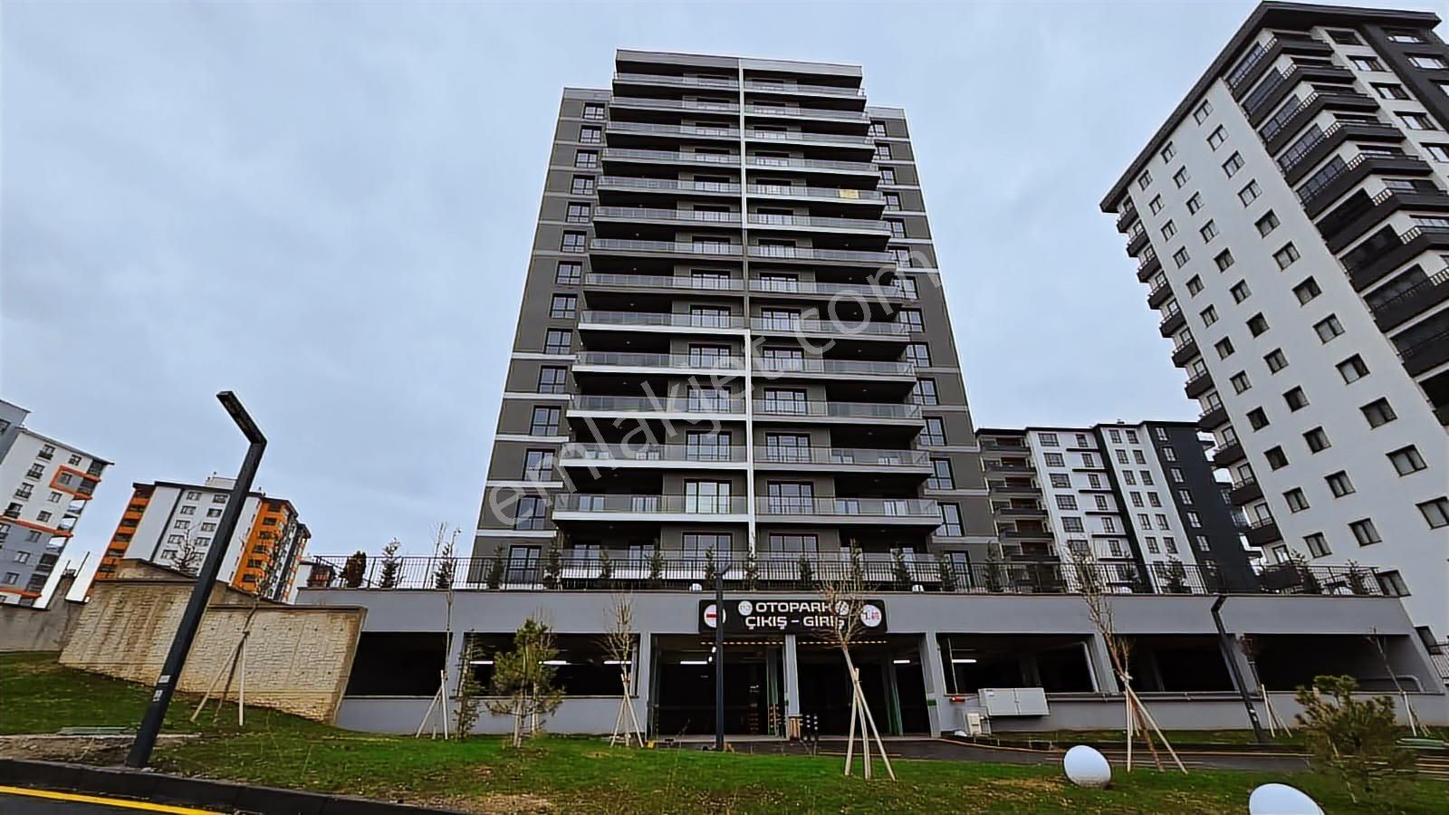 Susuz' Da Frekans Eryaman 'da Oturuma Hazır 4+1 Satılık Daire - Görsel 4