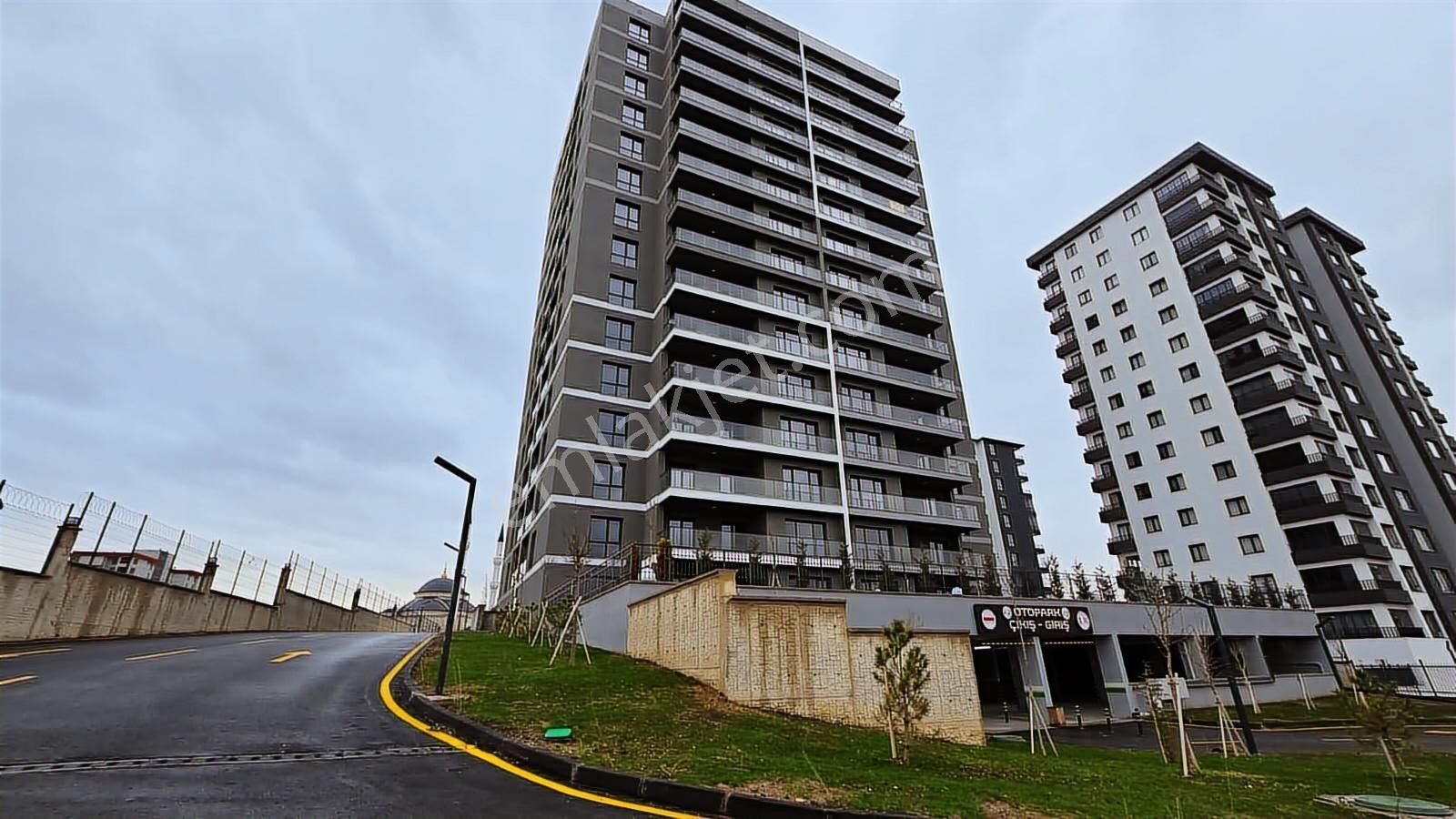 Susuz' Da Frekans Eryaman 'da Oturuma Hazır 4+1 Satılık Daire - Görsel 31