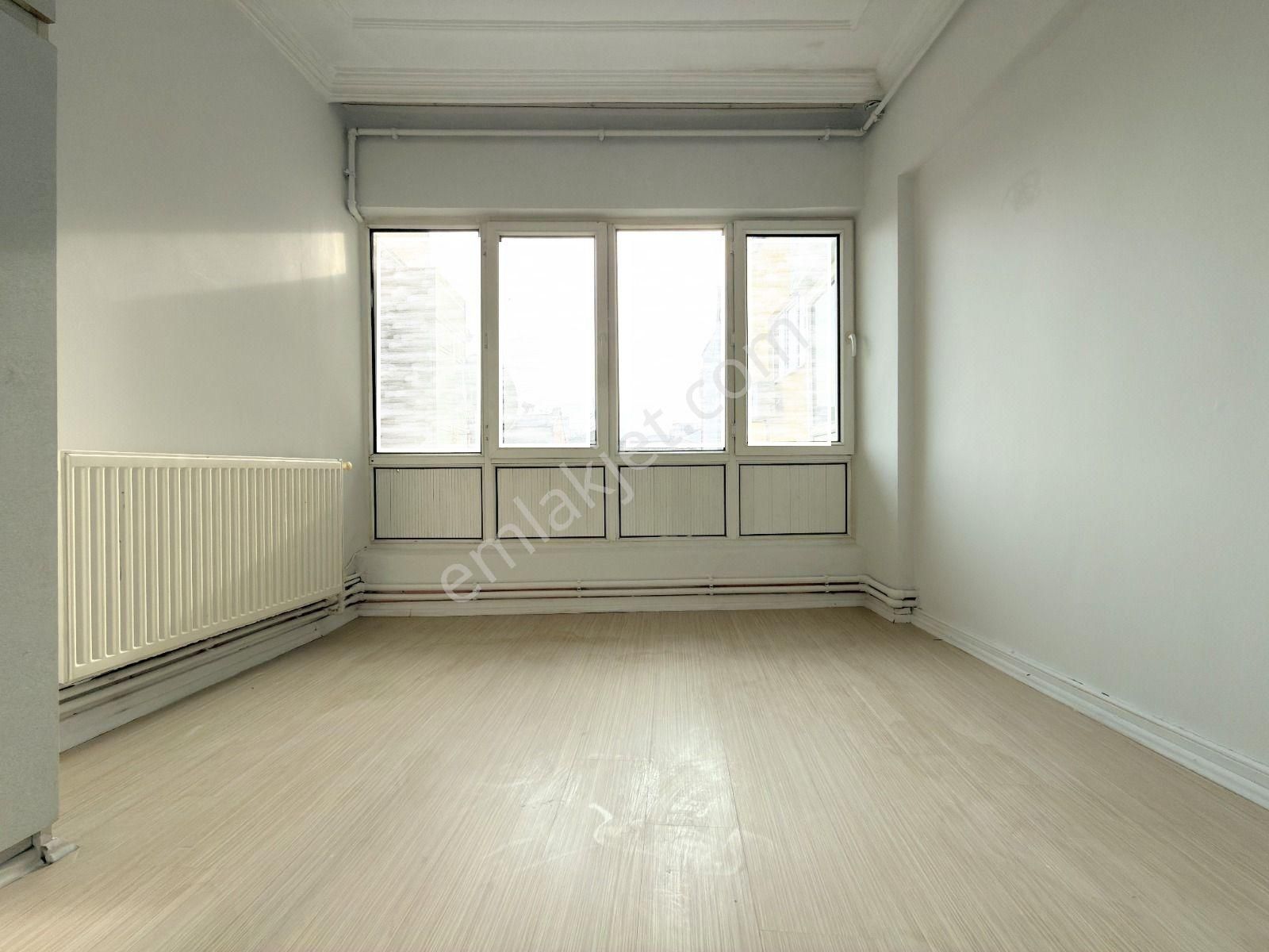 Ender Uysal Gayrimenkulden Çınara Yakın 2+1 Satılık Fırsat Arakat Daire. - Görsel 4