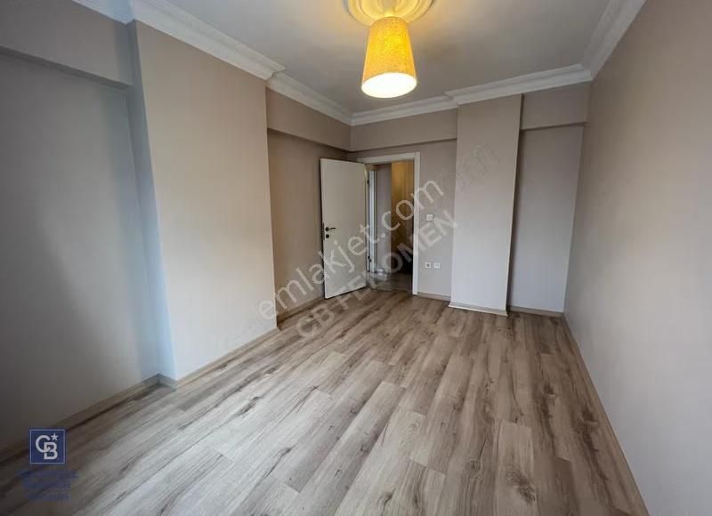 Ümraniye Madenler-metro Yanı/site İçi/arakat 3+1 Kiralık - Görsel 21