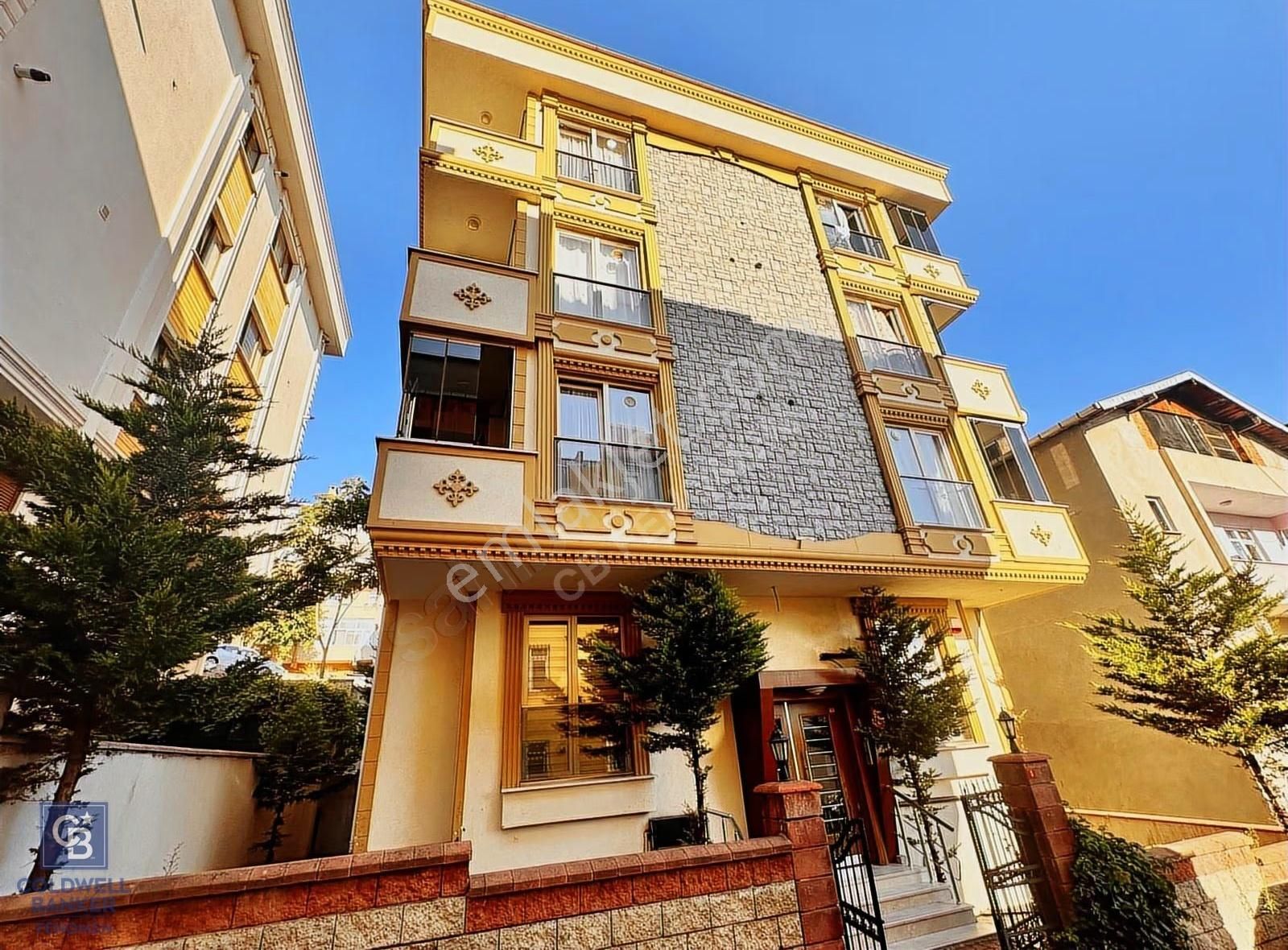 Yeditepe Üni.dibi-y.giriş-ayrı Mutfak-eşyalı Satılık 1+1 70 M2 - Görsel 9