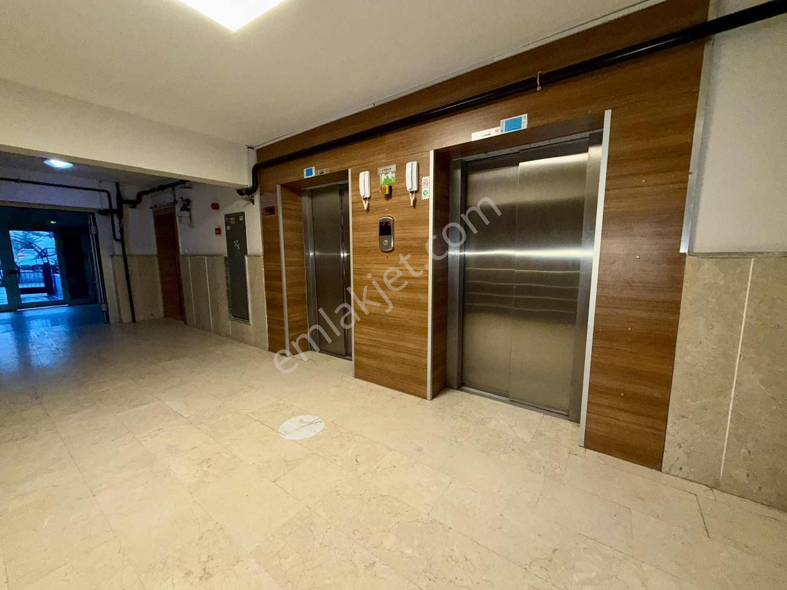 ▃tek Bloklu Site'de Çift Banyo Giyinme Odalı İskanlı Fırsat 3+1▃ - Görsel 2