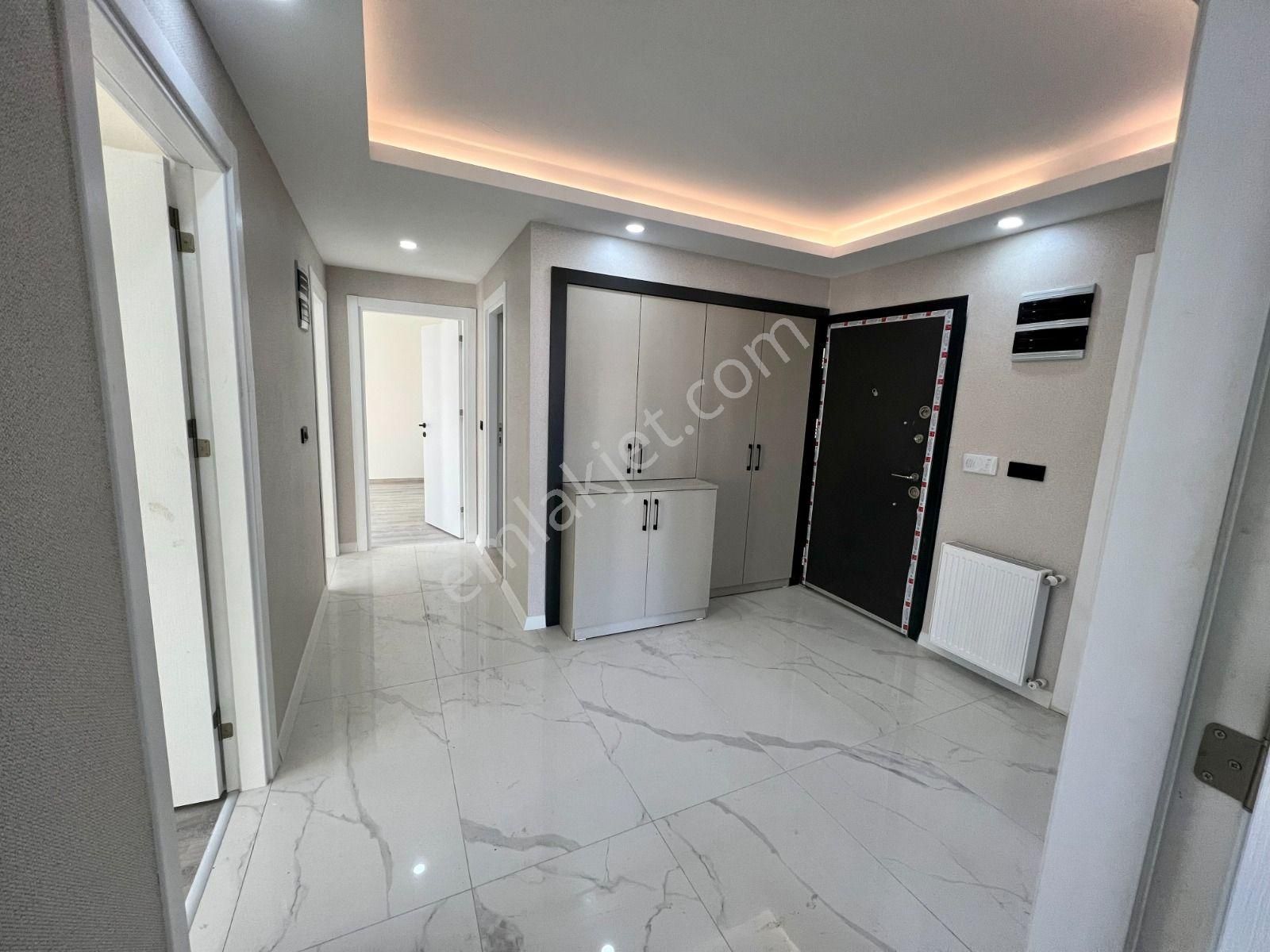 Silifke/göksu Mahallesi Site İçi 4+1 Kiralık Daire - Görsel 3