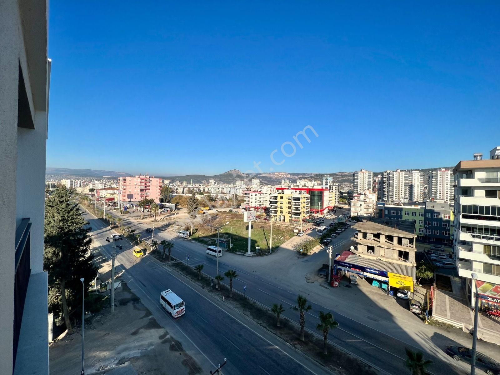 Silifke/göksu Mahallesi Site İçi 4+1 Kiralık Daire - Görsel 2