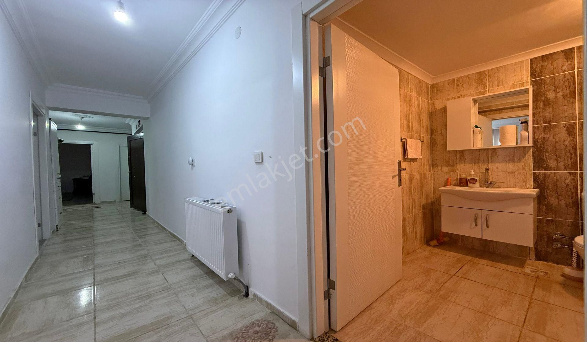 Atapark 540 Cadde Yakını 3+1 Asansörlü Genç Bina Kök Tapu - Görsel 16