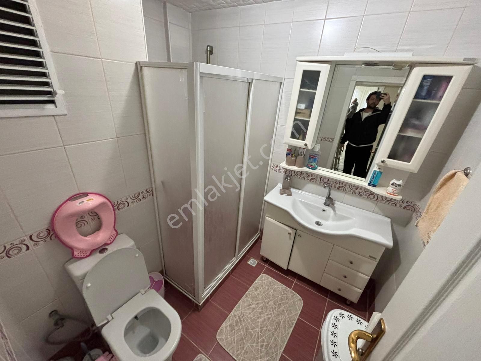 Danışment Göbek Yakını Orta Kat Konumlu Manzaralı 3+1 Emsalsiz - Görsel 12