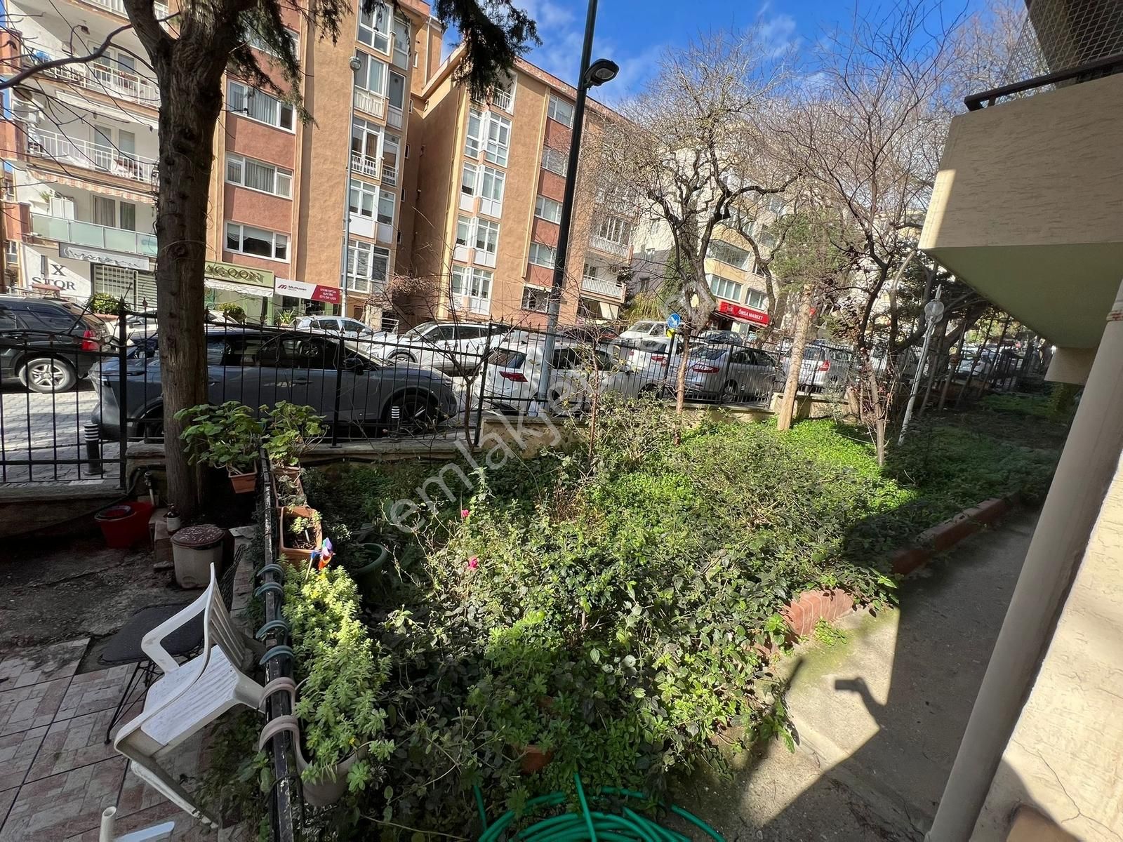 Atalar Sitesinde Otoparklı Hastaneye Komşu 2+1 Ferah Daire - Görsel 12