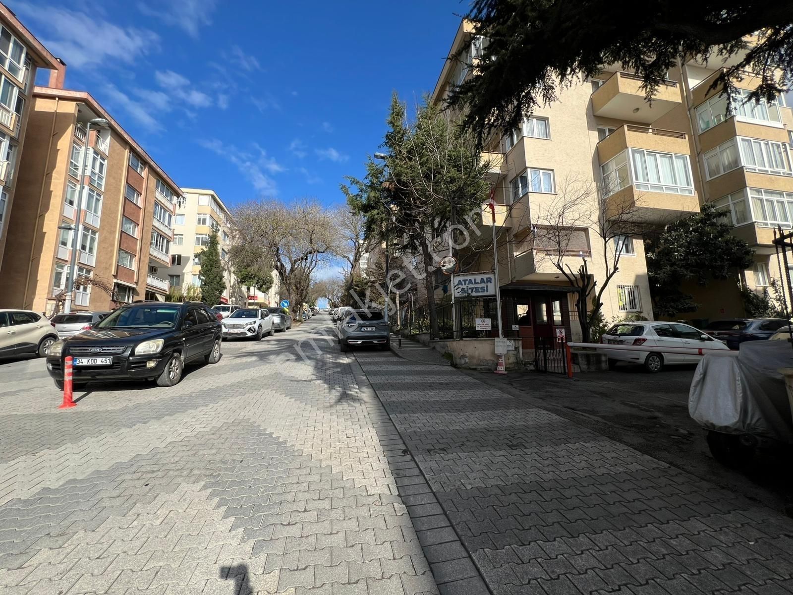 Atalar Sitesinde Otoparklı Hastaneye Komşu 2+1 Ferah Daire - Görsel 28