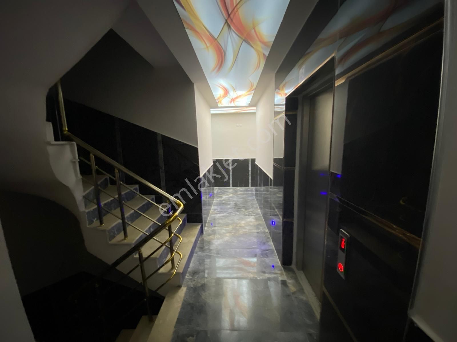 Aydın/didim/cumhuriyet Mh Satılık 1+1 Asansörlü Daire - Görsel 5