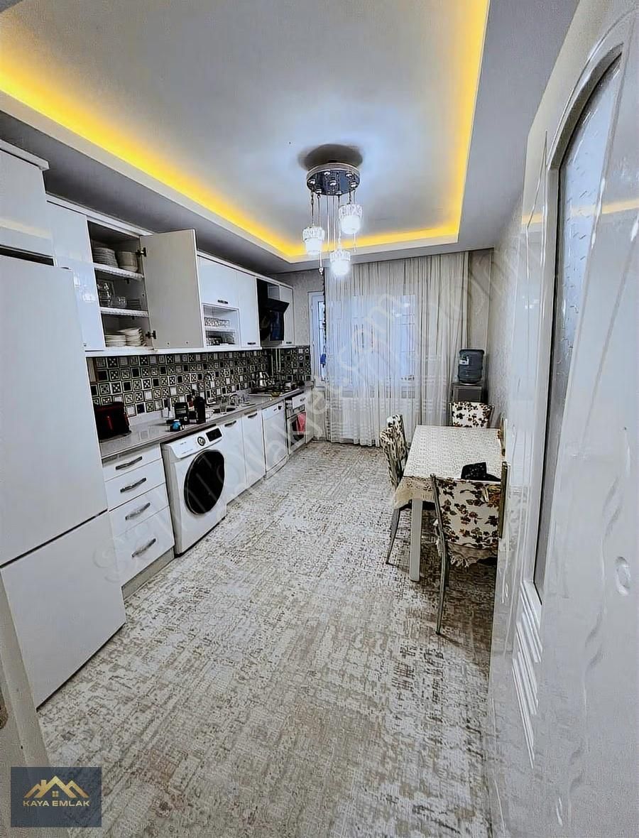 75. Yıl Mahallesinde Fırsat Daire | 120 M² Geniş 2+1