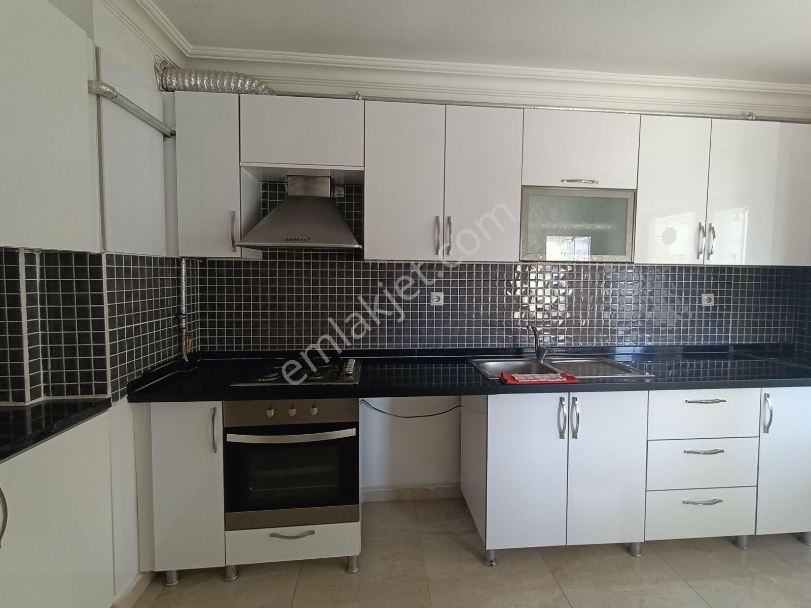 Mevlana Bulvarı Yakını/15 Şubat Tahliyeli/ara Katta/sıcak/3+1 - Görsel 8