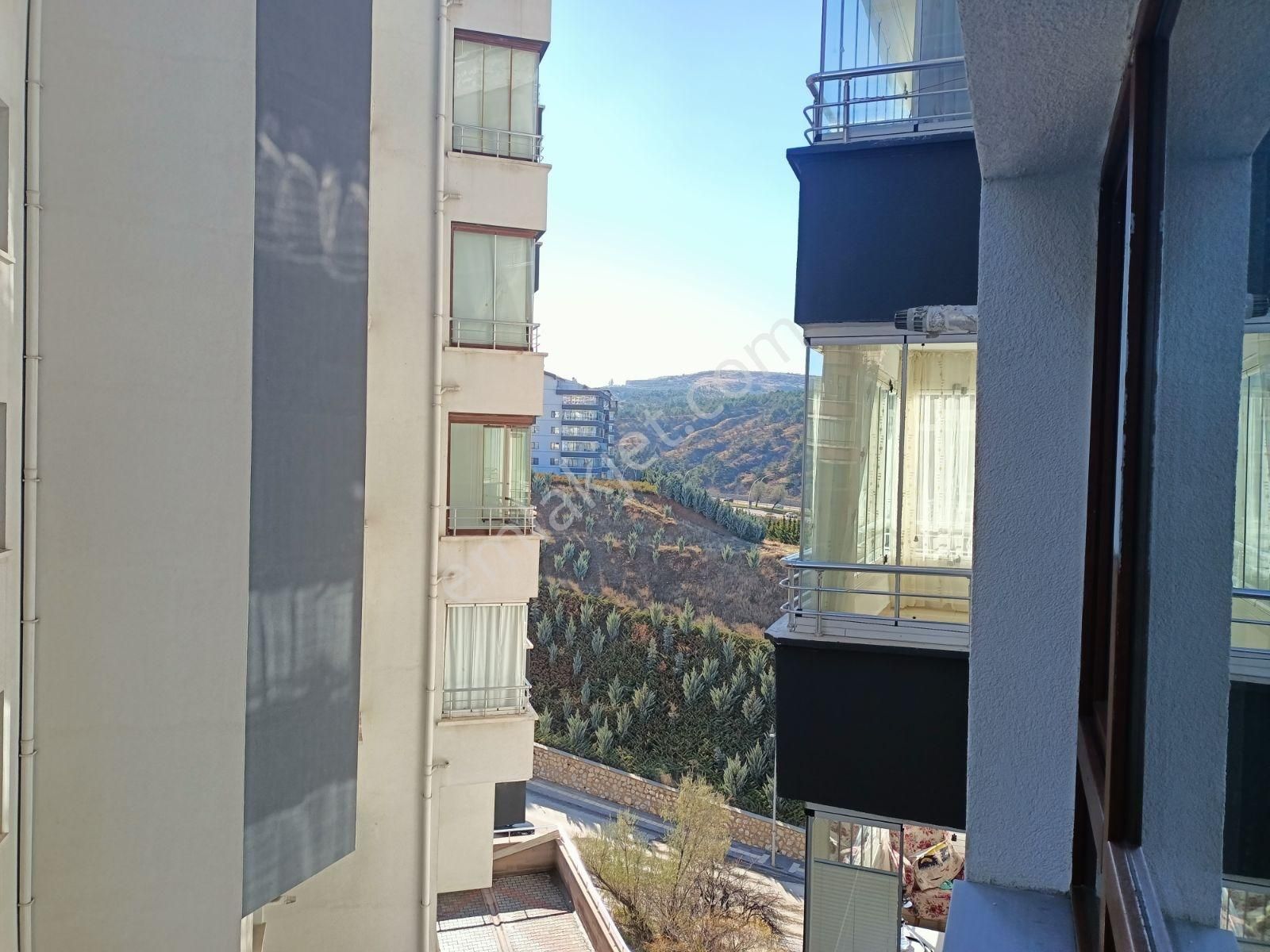 Mevlana Bulvarı Yakını/15 Şubat Tahliyeli/ara Katta/sıcak/3+1 - Görsel 32