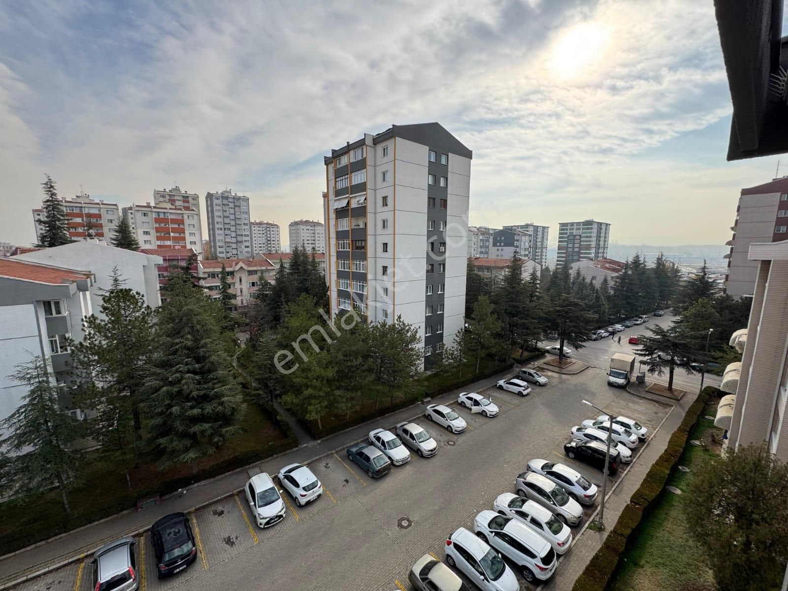 Eryaman Age Bloklarında Full Yapılı Satılık 3+1 Daire - Görsel 23