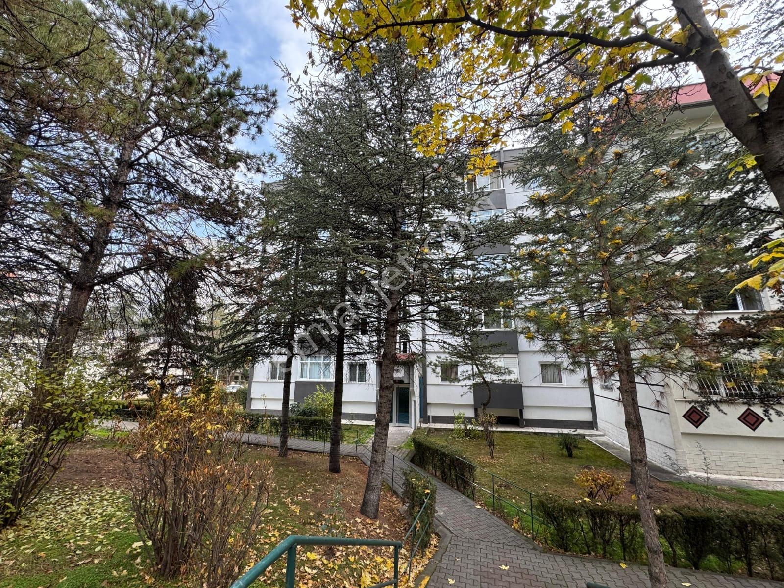 Eryaman Age Bloklarında Full Yapılı Satılık 3+1 Daire - Görsel 29