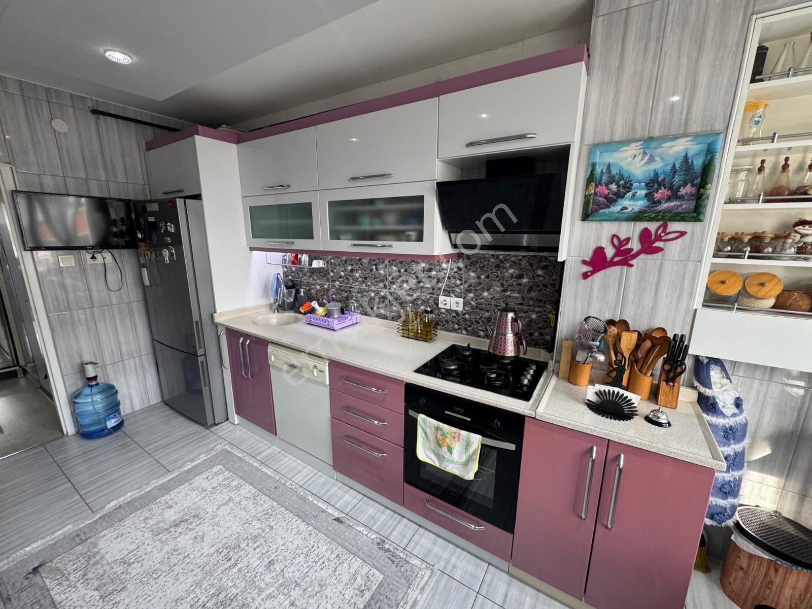 Eryaman Age Bloklarında Full Yapılı Satılık 3+1 Daire