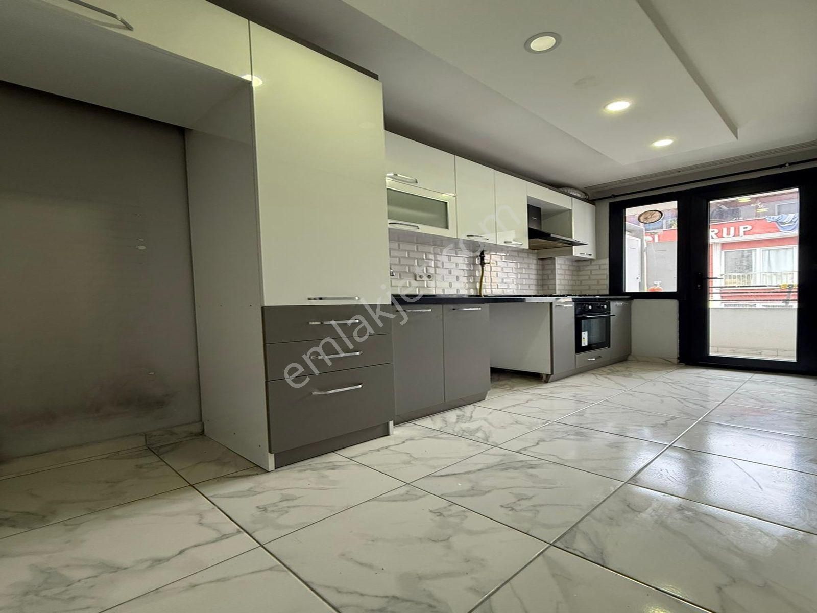 Balıkyolu Mahallesi 2+1 Kiralık Daire Balkonlu Yeni Bina !