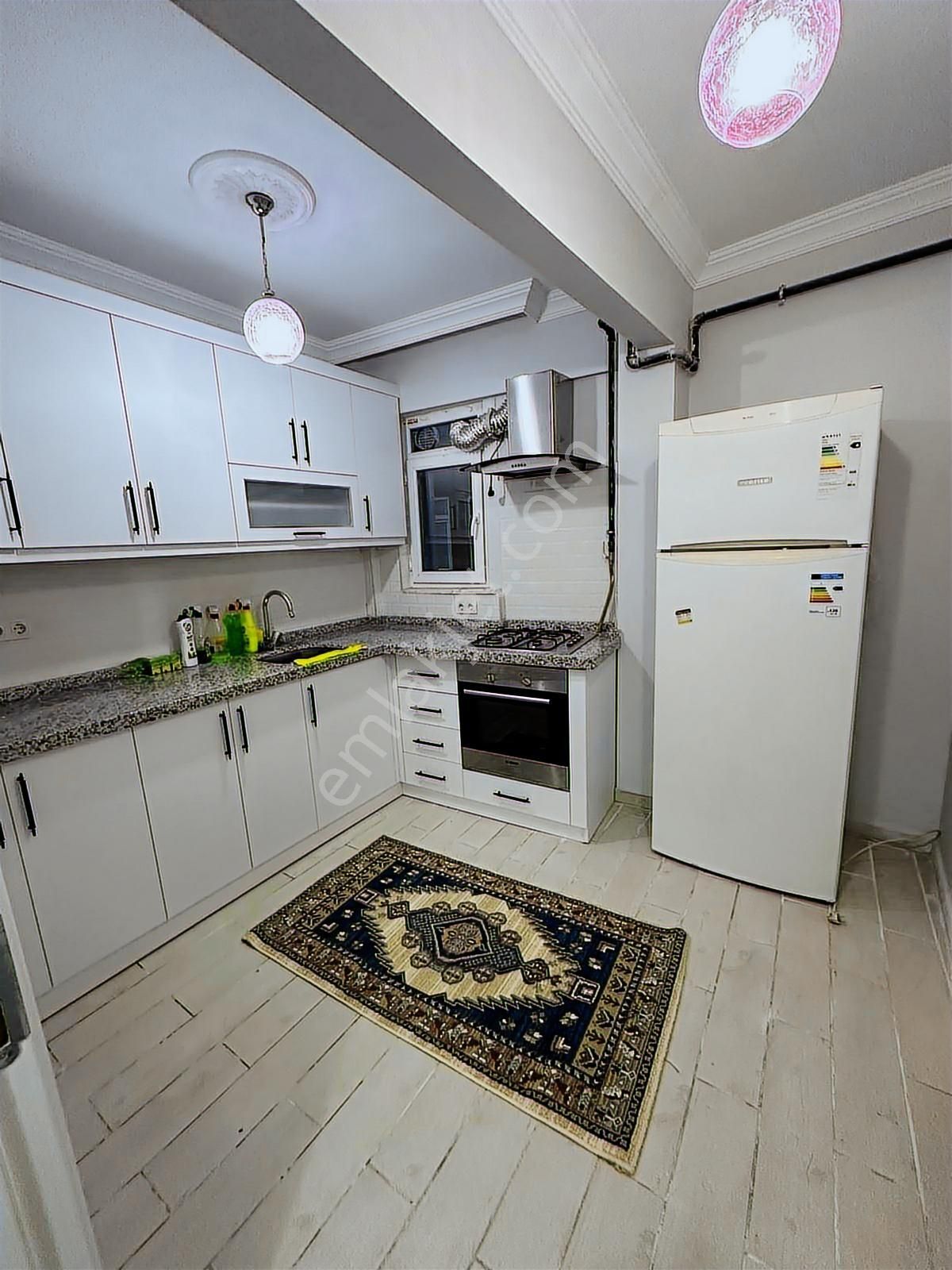 Fatih Balat Mahallesi'nde Kilise'ye 80mt 3+1 Satılık Ferah Daire - Görsel 9