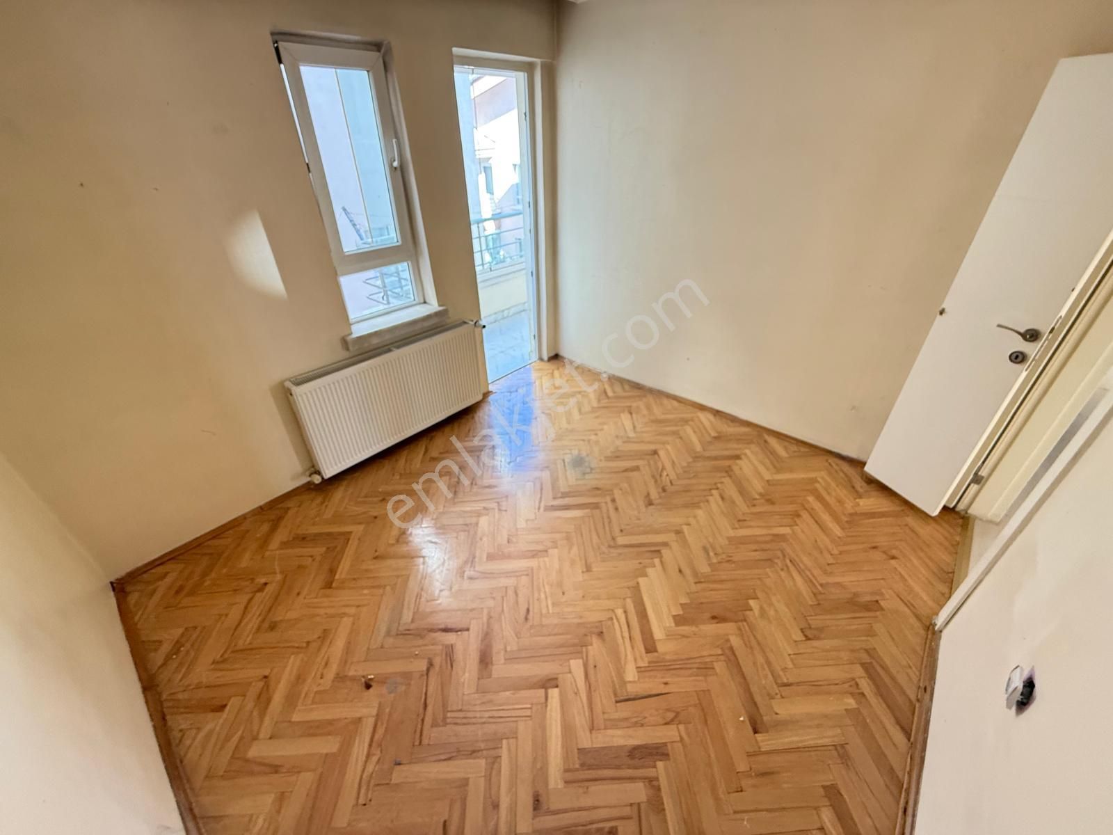 Bademlik Yolu Caddesine 1 Bina 3+1 Balkonlu - Görsel 7