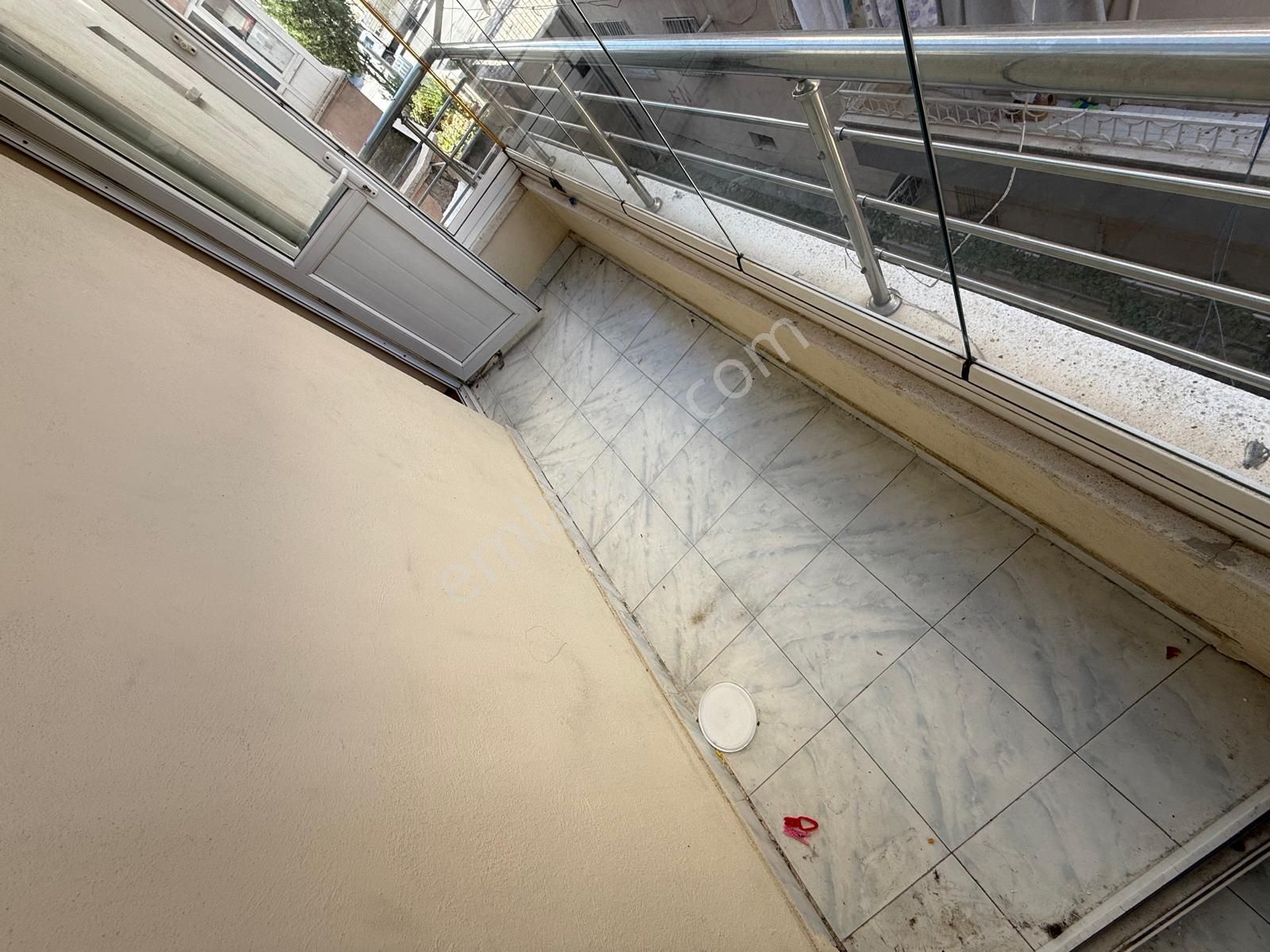 Bademlik Yolu Caddesine 1 Bina 3+1 Balkonlu - Görsel 22