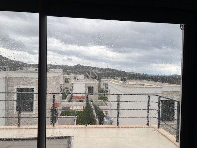 Bodrum Ortakent’te Satılık Özel Havuzlu Bahçeli Sıfır Lüks Villa 4+1 - Görsel 31