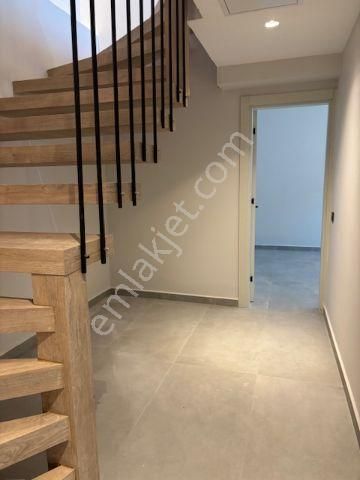 Bodrum Ortakent’te Satılık Özel Havuzlu Bahçeli Sıfır Lüks Villa 4+1 - Görsel 29