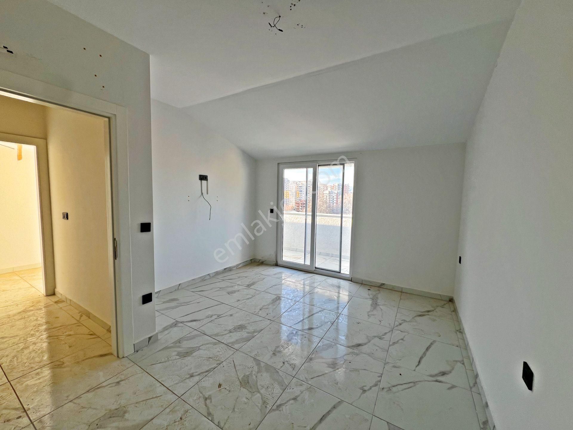 Alanya Mahmutlarda Satılık 2+1 Site İçi Sıfır Dubleks Daire - Görsel 9