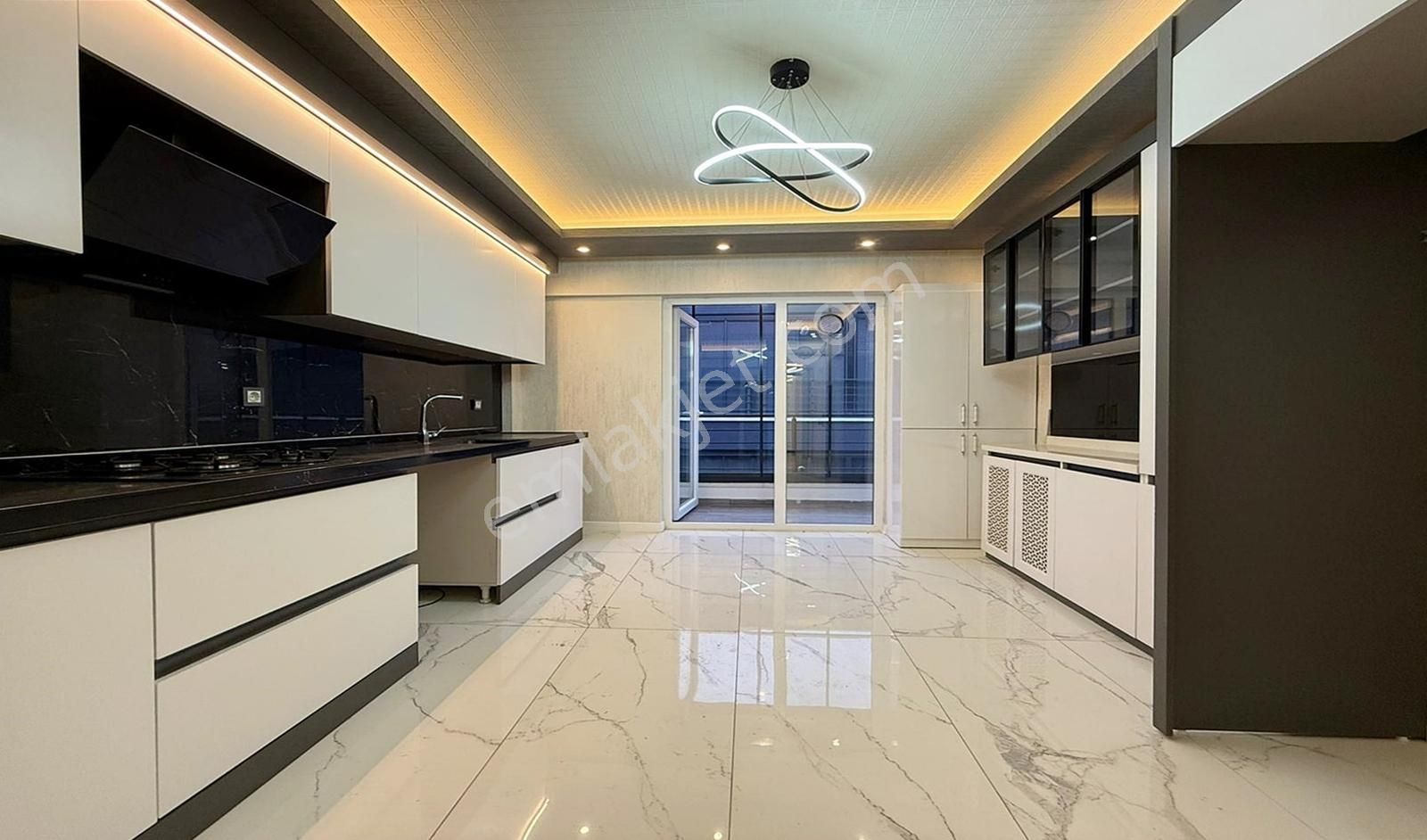 Yasa'dan Karakya Da Sıfır 4+1 Ebeveyn Banyolu Full Yapılı !! - Görsel 6