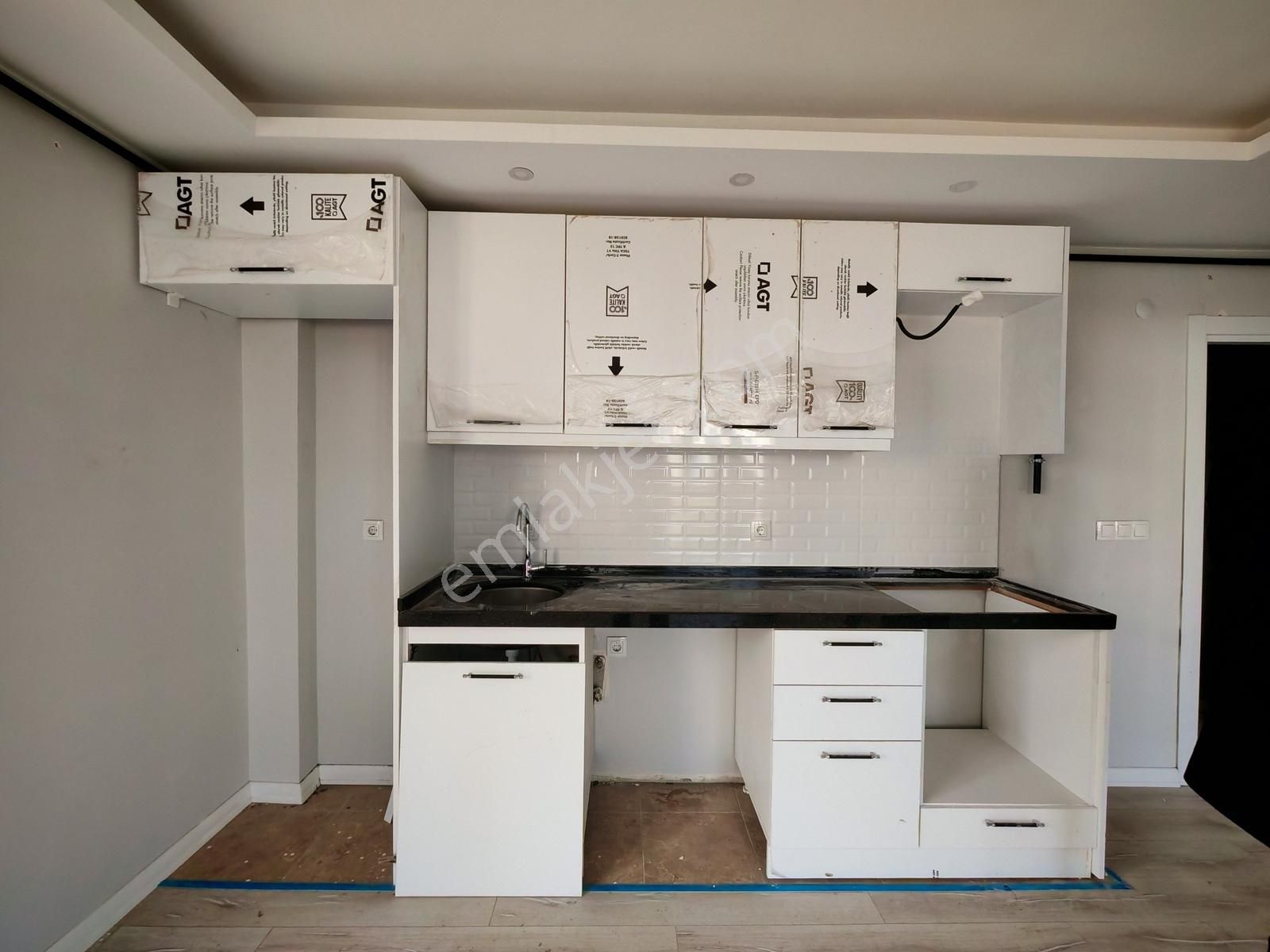 Silivri Yeni Mh. Merkezi Konumda Ara Kat 1+1 - Görsel 2