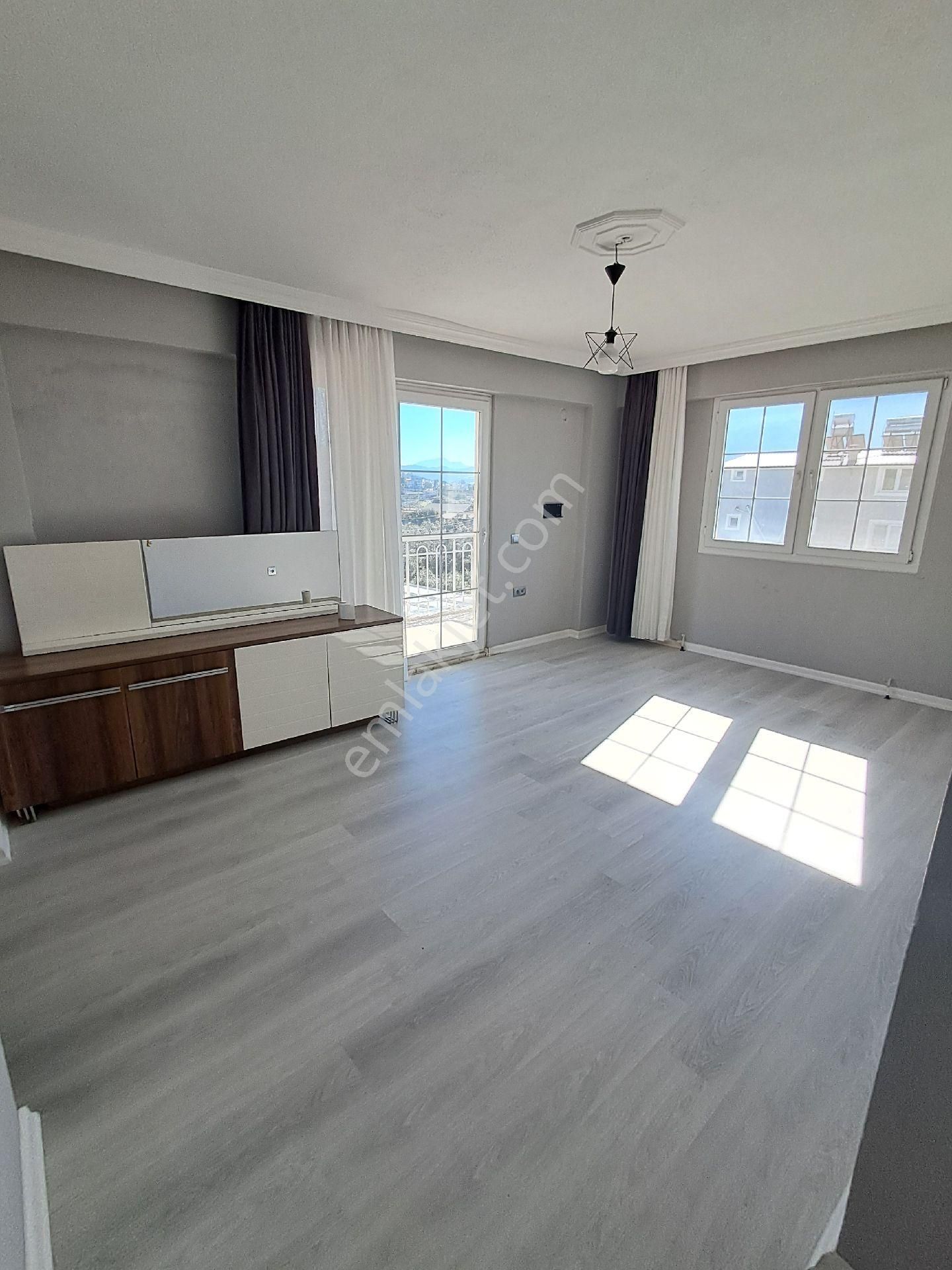 Fethiye Çamkoy Eldirekte 3+1 180m2 Daire 2.kat Denız Manzaralı - Görsel 11
