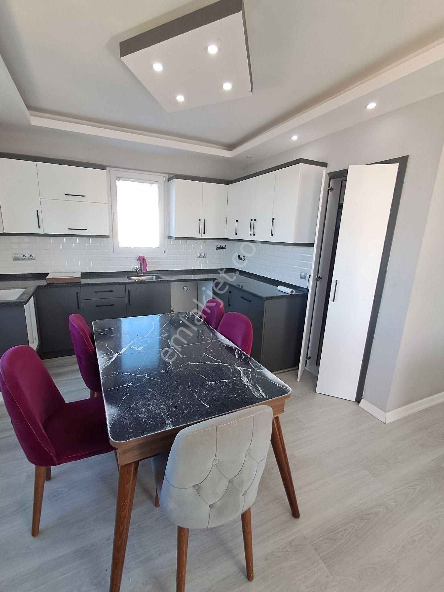 Fethiye Çamkoy Eldirekte 3+1 180m2 Daire 2.kat Denız Manzaralı - Görsel 3