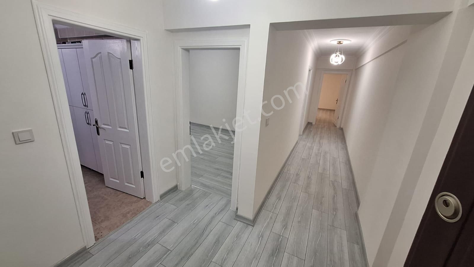 Didim Merkezde Denize Yürüme Mesafesinde Havuzlu 3+1 Daire - Görsel 18