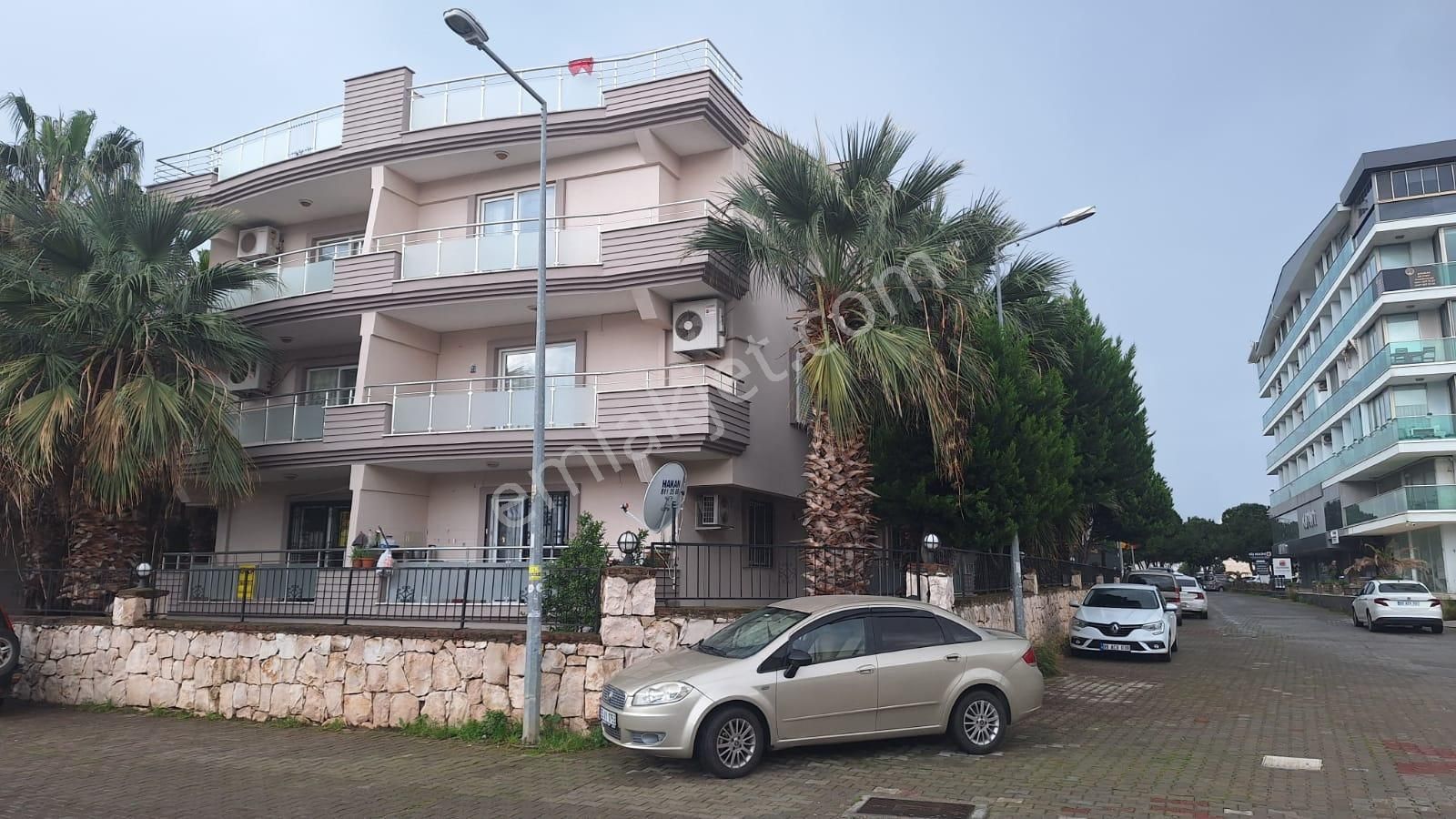 Didim Merkezde Denize Yürüme Mesafesinde Havuzlu 3+1 Daire