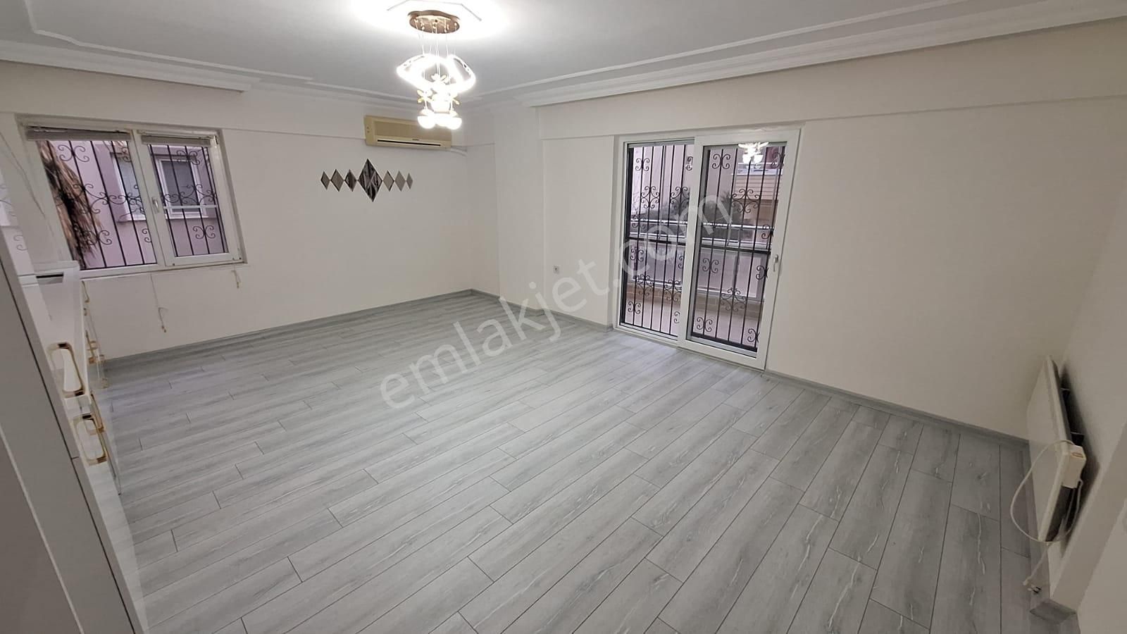 Didim Merkezde Denize Yürüme Mesafesinde Havuzlu 3+1 Daire - Görsel 8