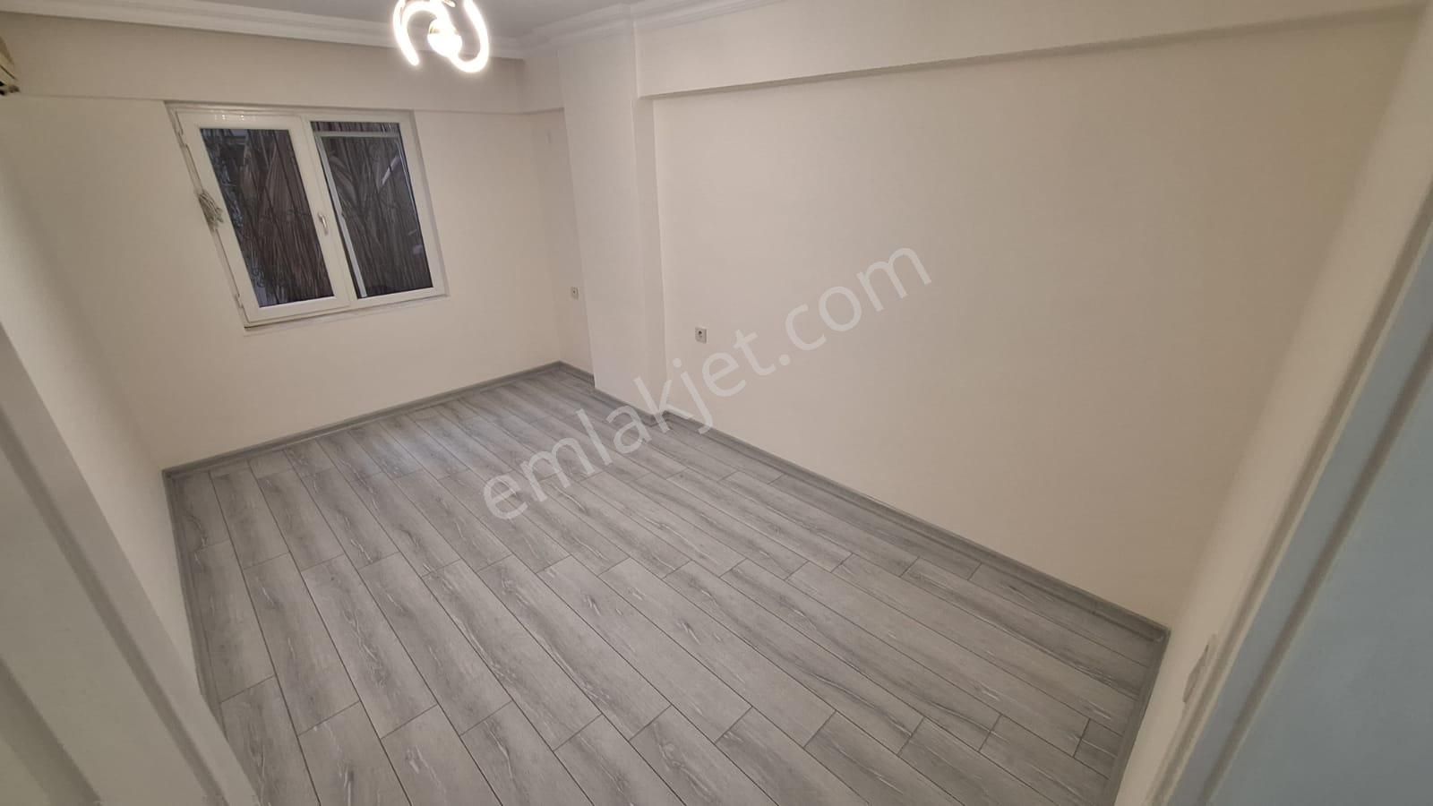 Didim Merkezde Denize Yürüme Mesafesinde Havuzlu 3+1 Daire - Görsel 14