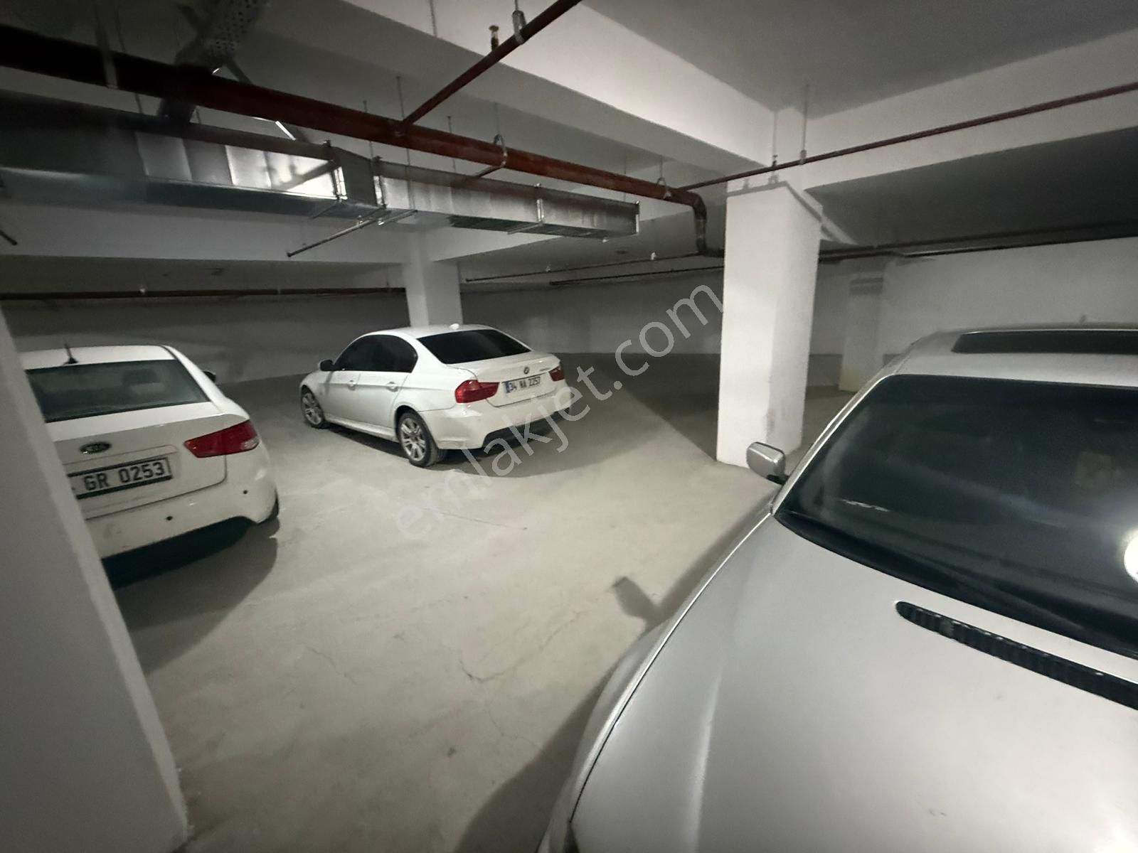 Barış'tan Tepeüstü Merkezde Site İçerisinde Kapalı Otoparklı 3+1 - Görsel 6